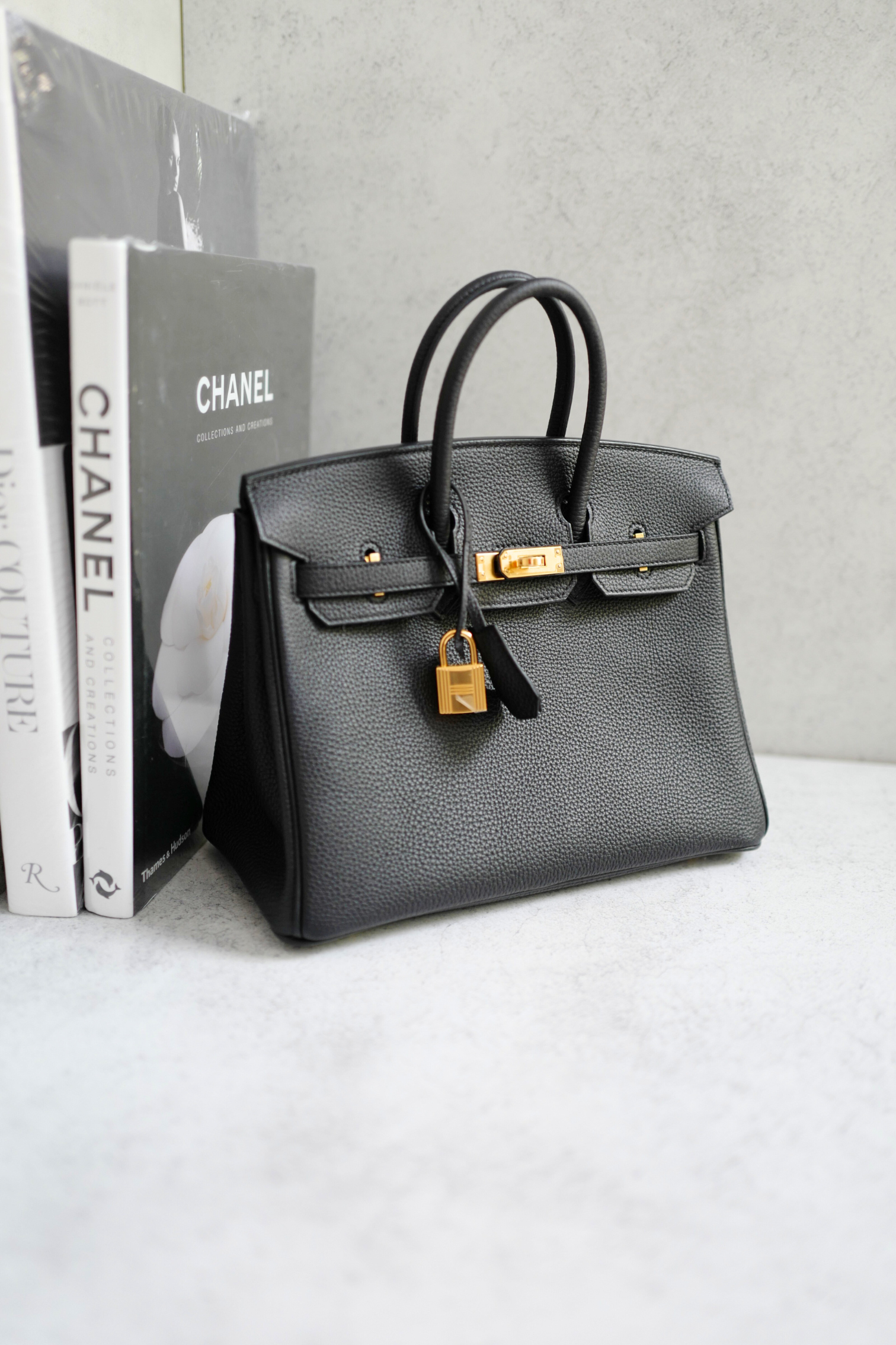 BNIB Hermes Birkin 25 Noir Black Togo Gold Hardware