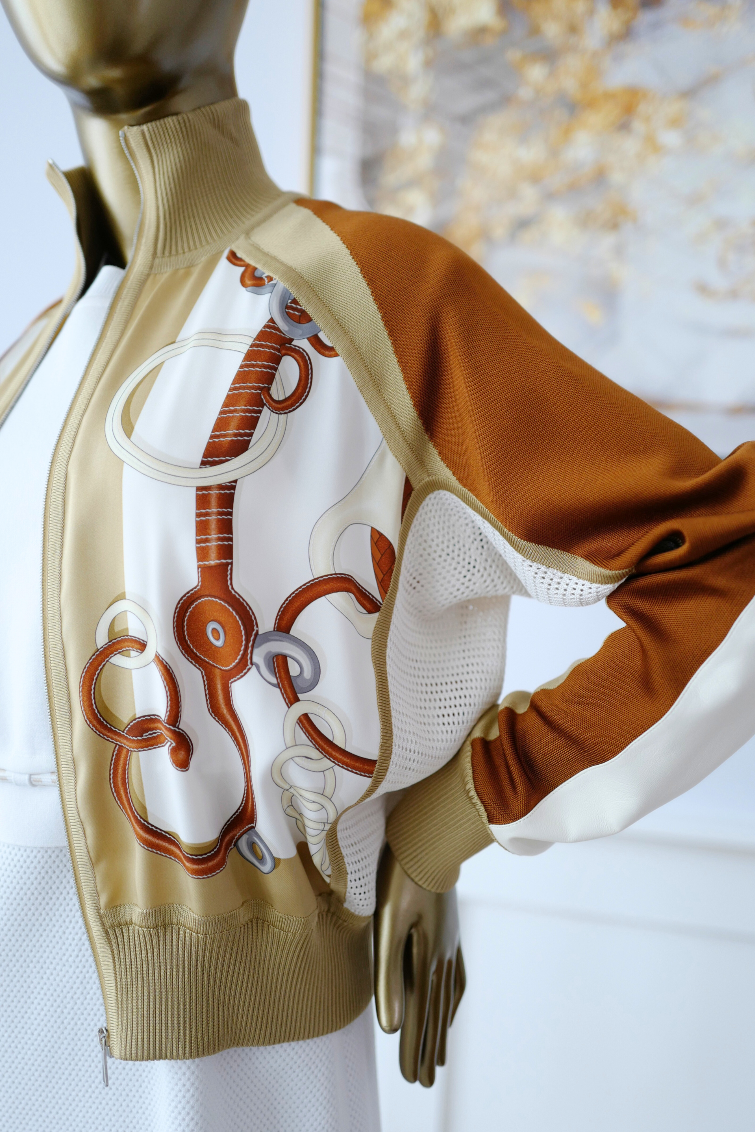 NEW HERMES Panoplie Tout Cuir twillaine bomber jacket Size 34 Blanc Nacre $6K