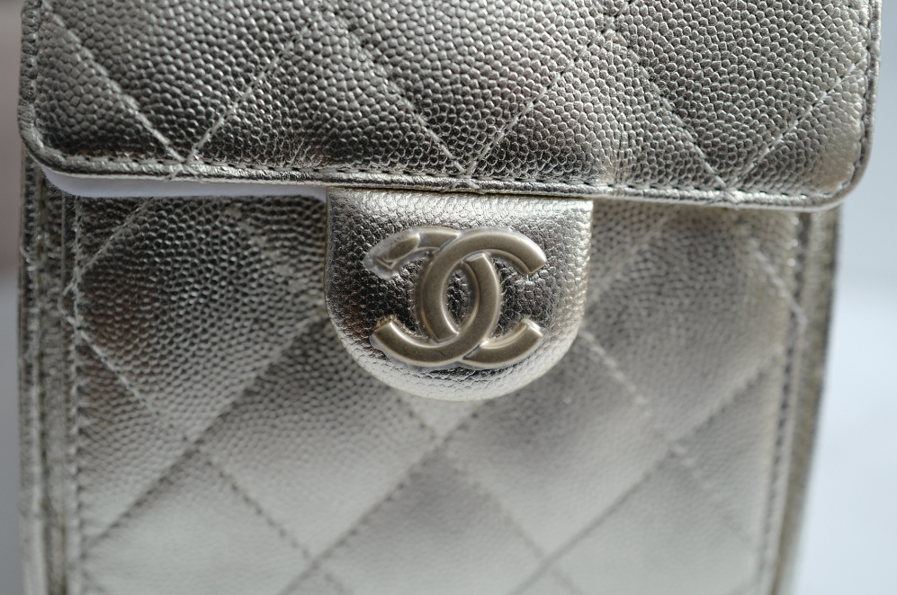 NEW CHANEL Spring-Summer 2025 25S Small Hobo Bag Metallic Grained Calfskin Gold