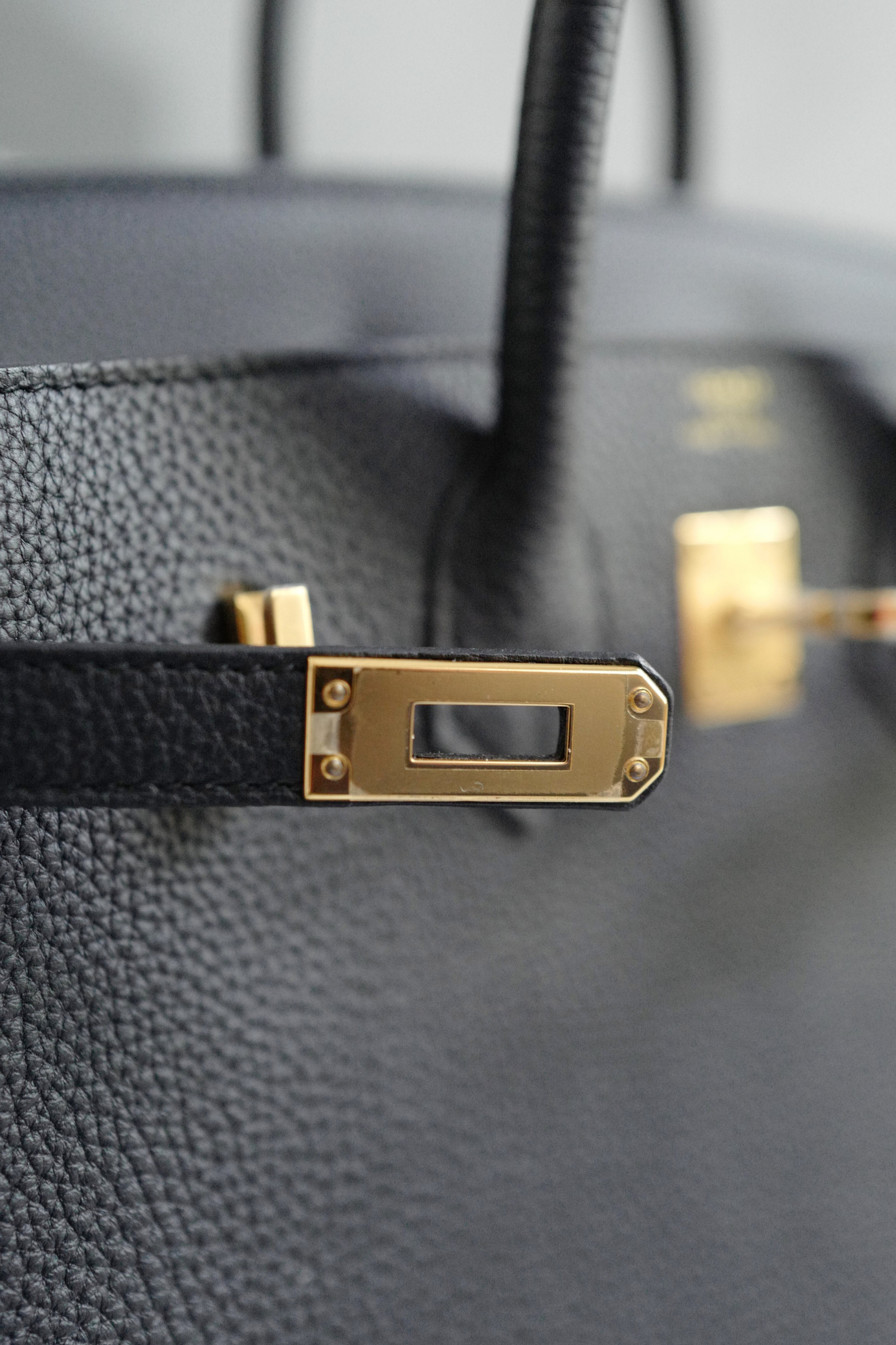 BNIB Hermes Birkin 25 Noir Black Togo Gold Hardware