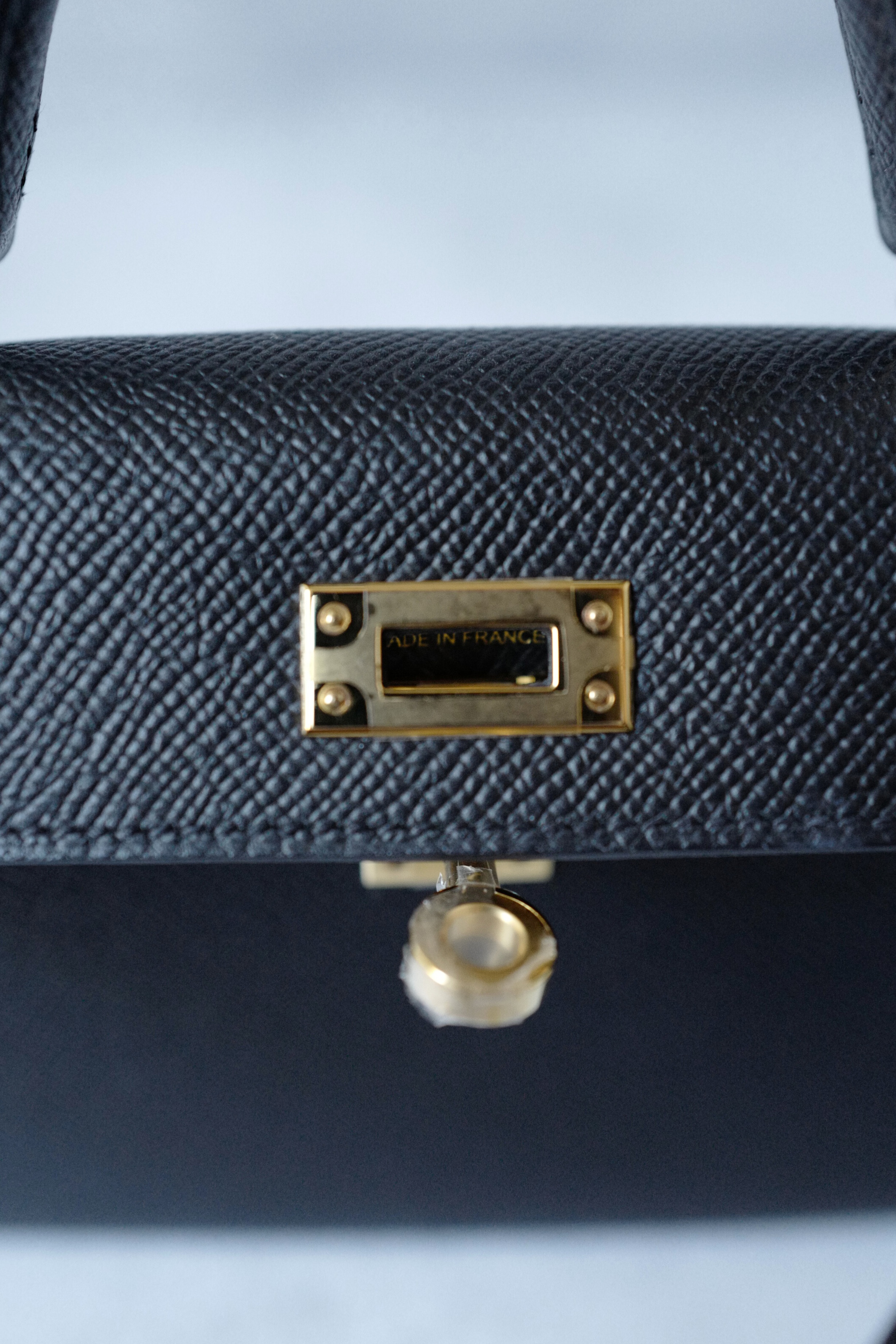 Hermès Mini Kelly 20 Black Epsom Leather with Gold Hardware Stamp W