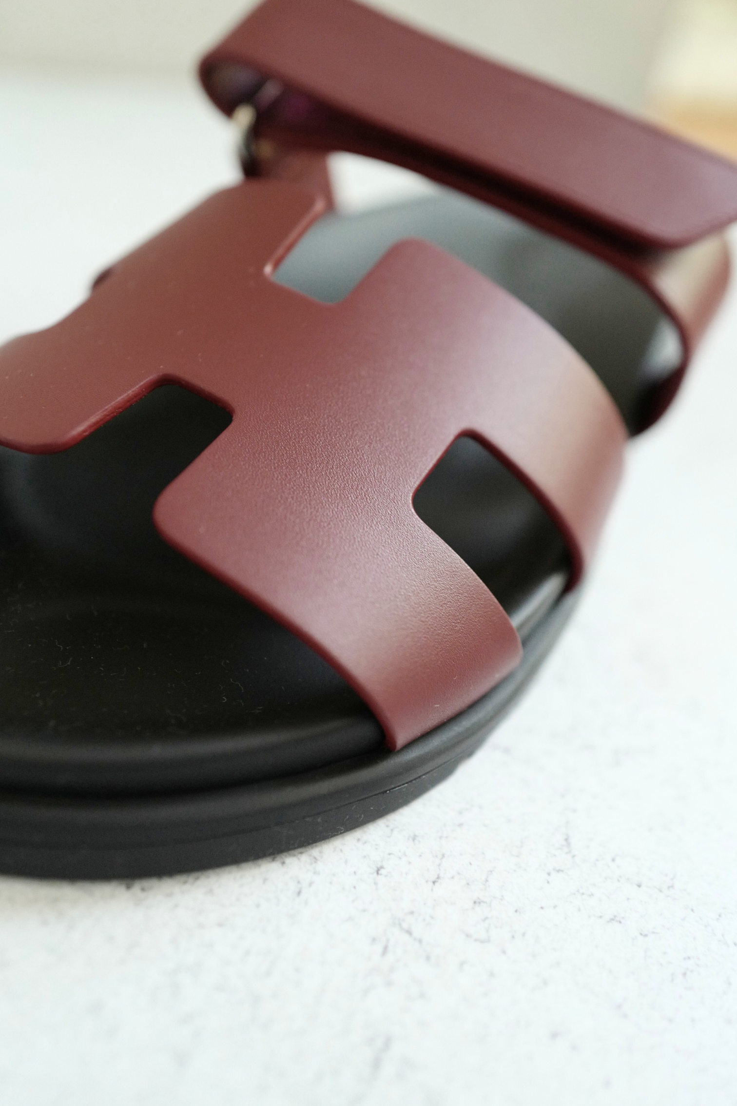 BNIB Hermès Chypre Sandals Rouge H Calfskin Leather Size 38.5