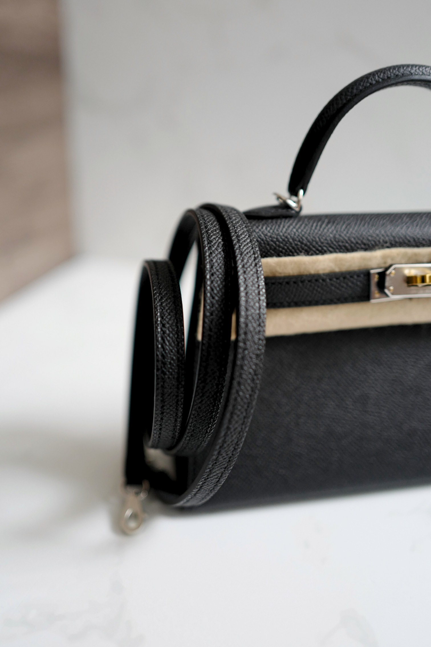 BNIB Hermes Mini Kelly Noir Black Epsom Electrum Hardware 2025