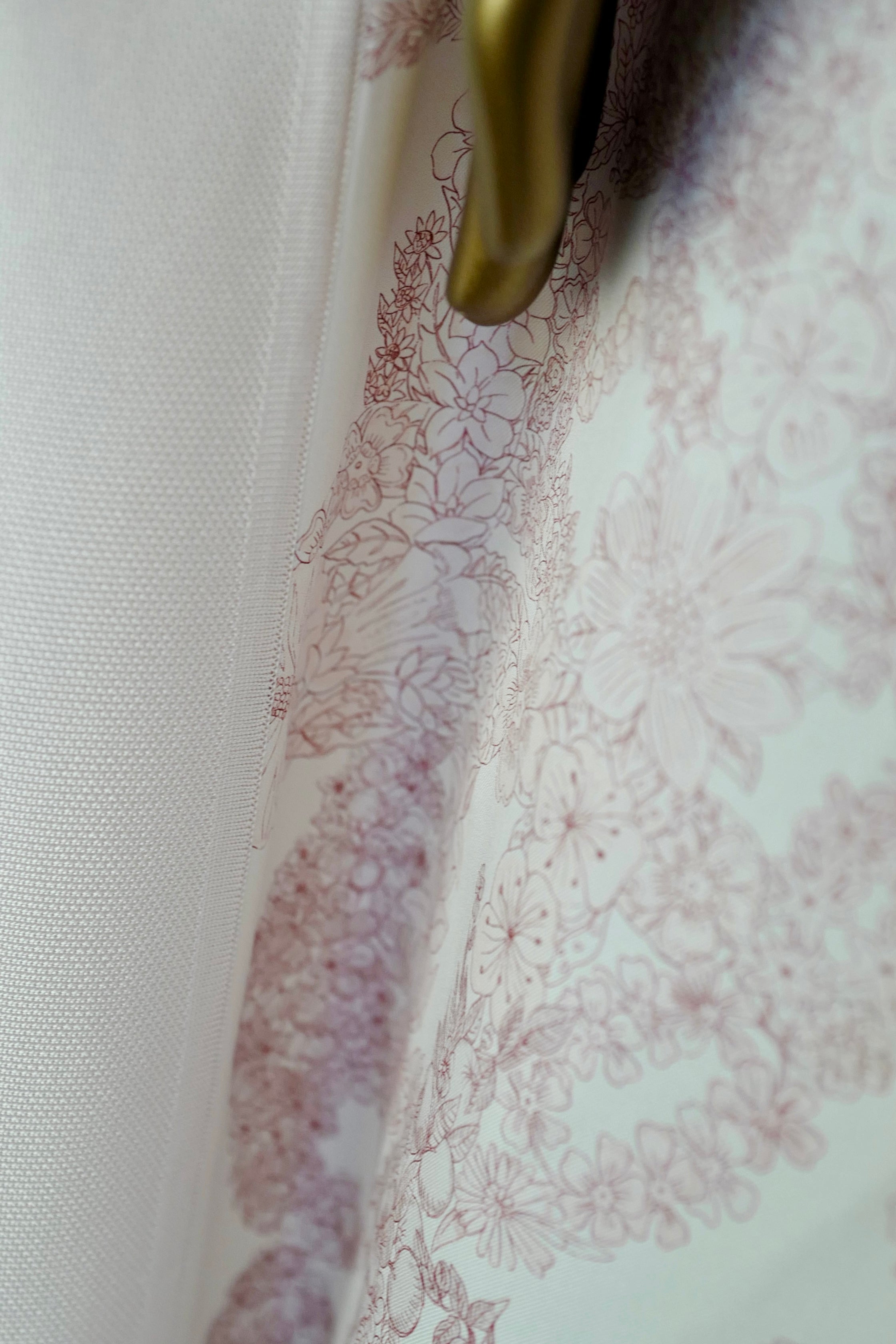 NEW Hermès "Brides de Gala en Fleurs" long-sleeve twillaine– Rose Pâle Pink- Size 34 $5K Retail