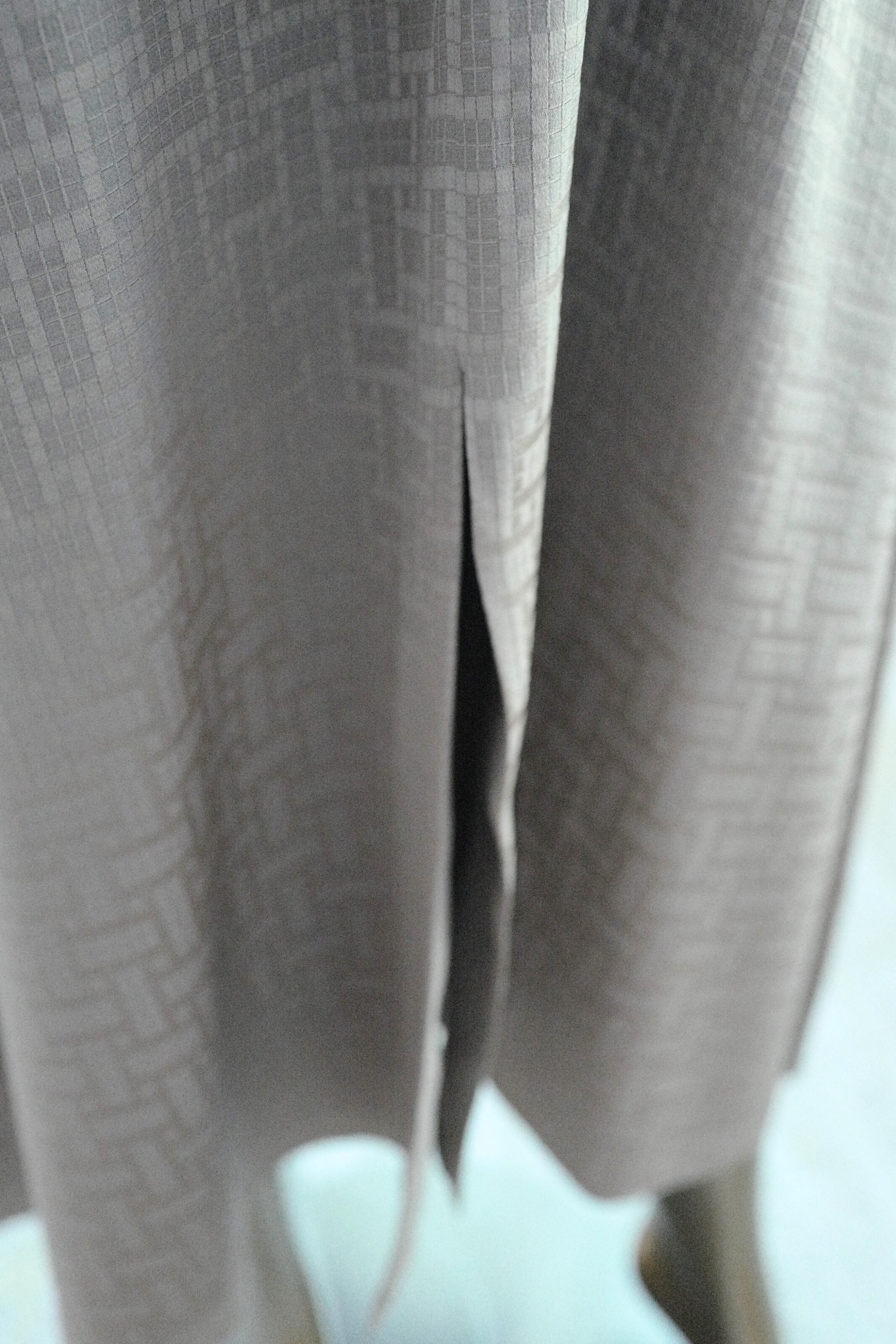 NEW Hermès Mosaique Belted Caftan Dress in Jacquard Silk Gris Étoupe Size 36