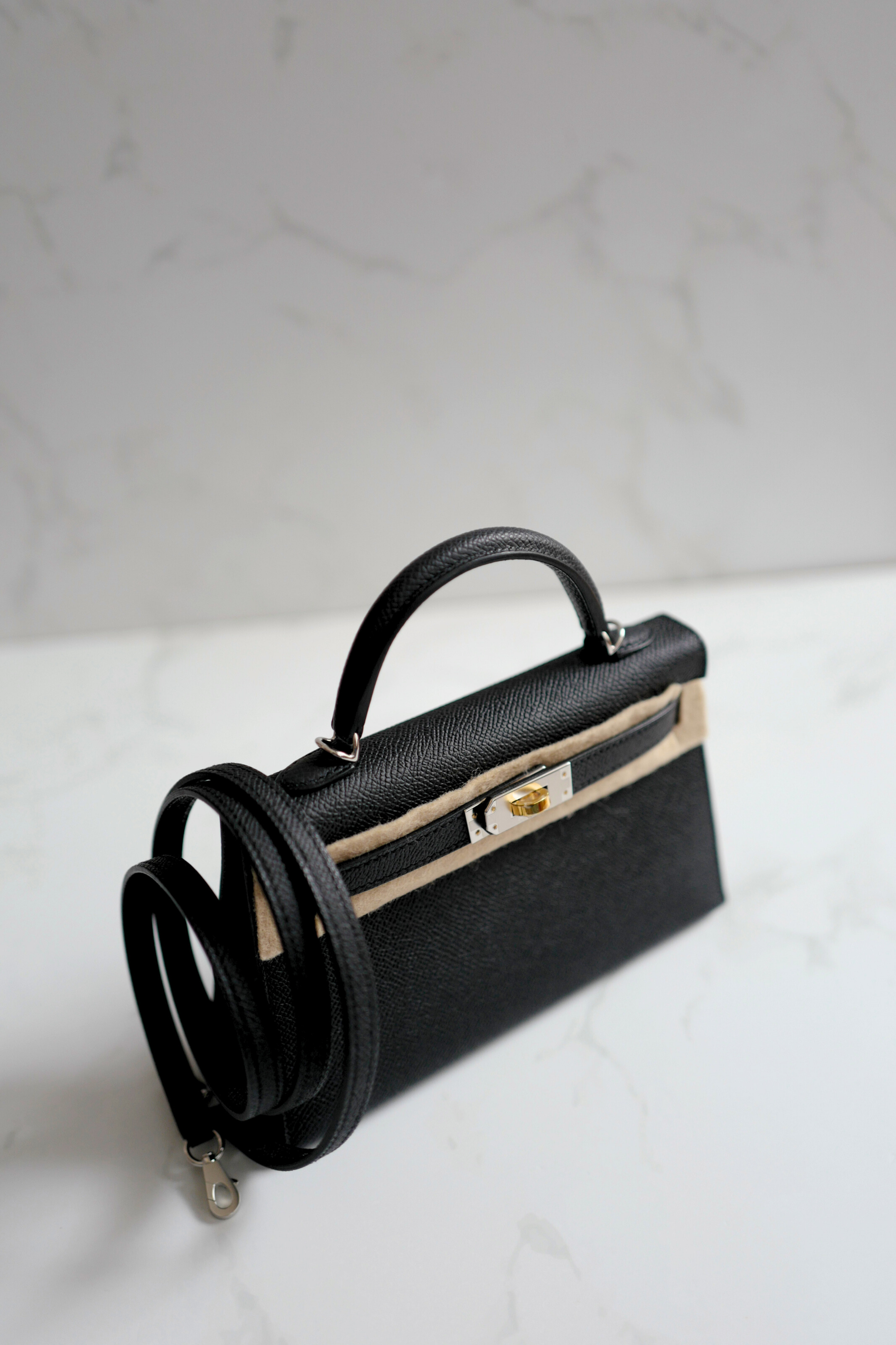 BNIB Hermes Mini Kelly Noir Black Epsom Electrum Hardware 2025