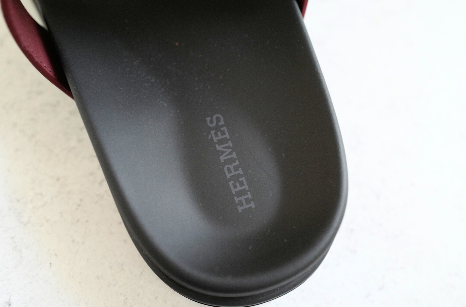 BNIB Hermès Chypre Sandals Rouge H Calfskin Leather Size 38.5