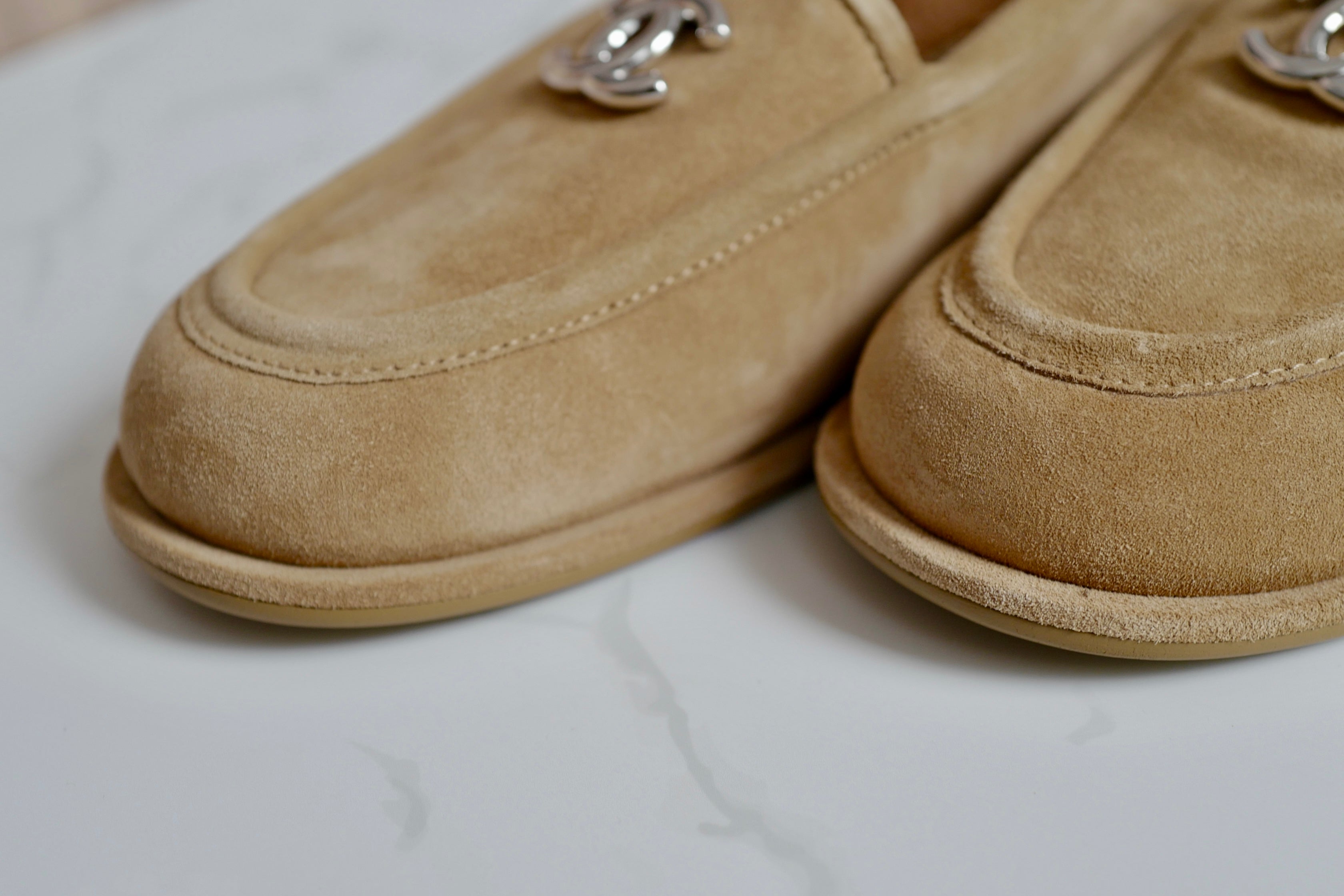 CHANEL 24K Shearling Lined Suede Calfskin CC Loafers Moccasins Shoes Size 38