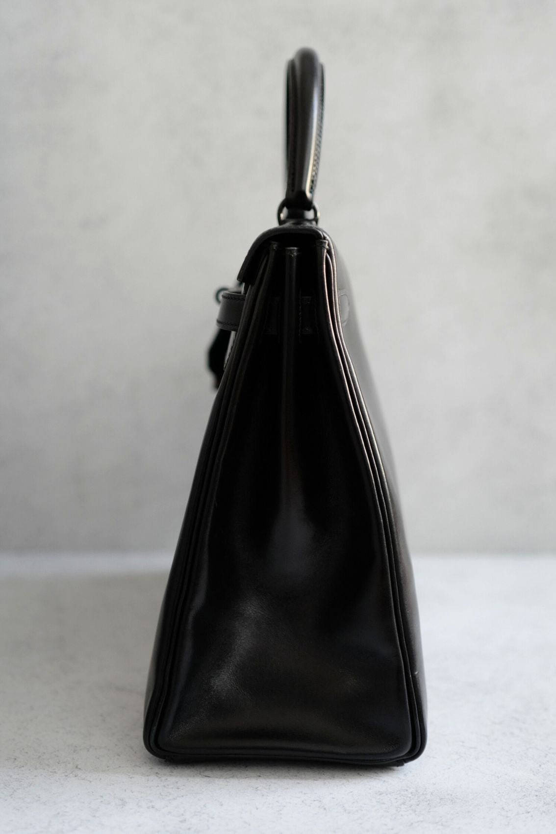 Hermès Kelly 35 So Black Box Calfskin with Black PVD Hardware Limited Edition