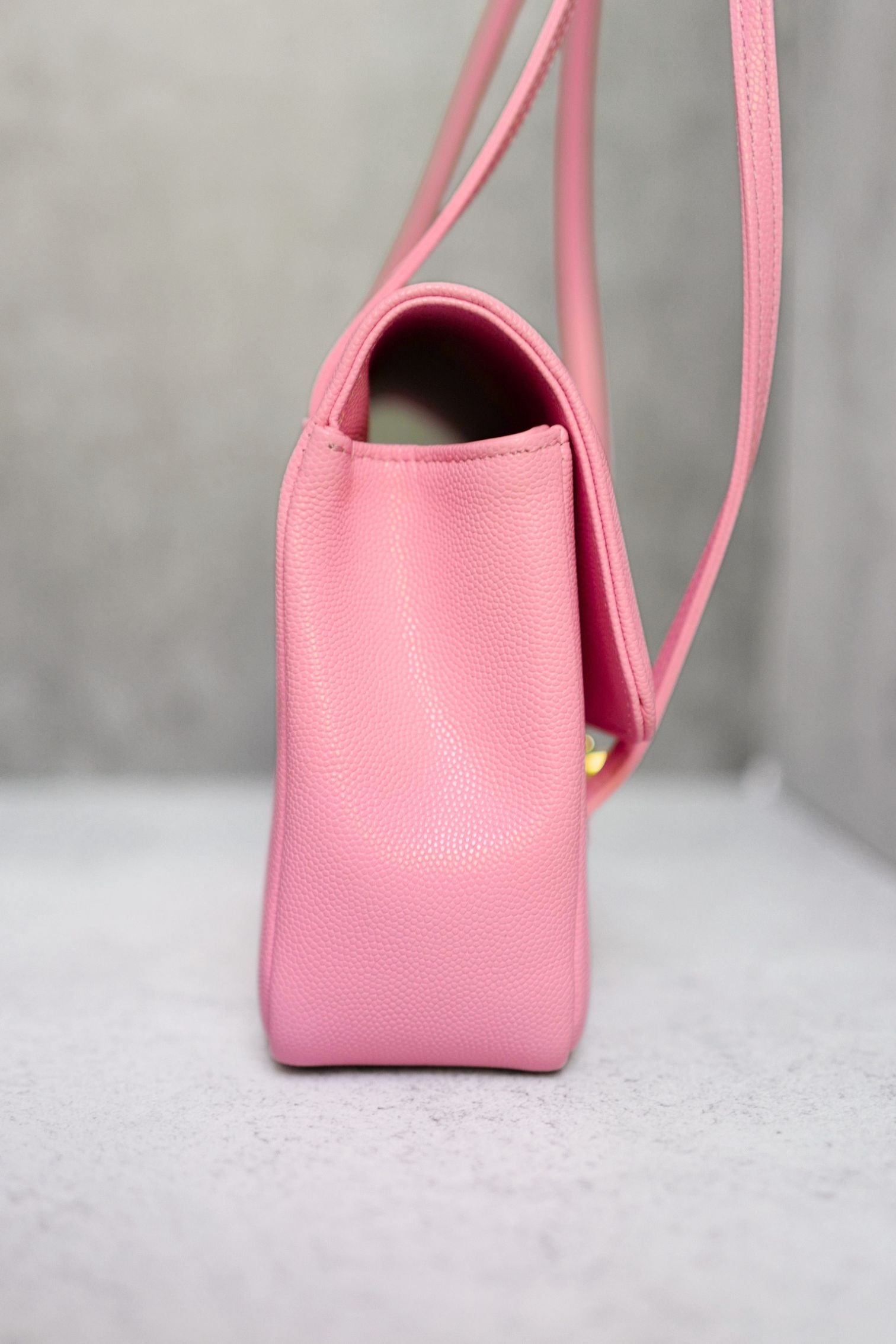 NEW Chanel 26S Preppy Coco 22 Small Pink Grained Shiny Calfskin Gold Hardware