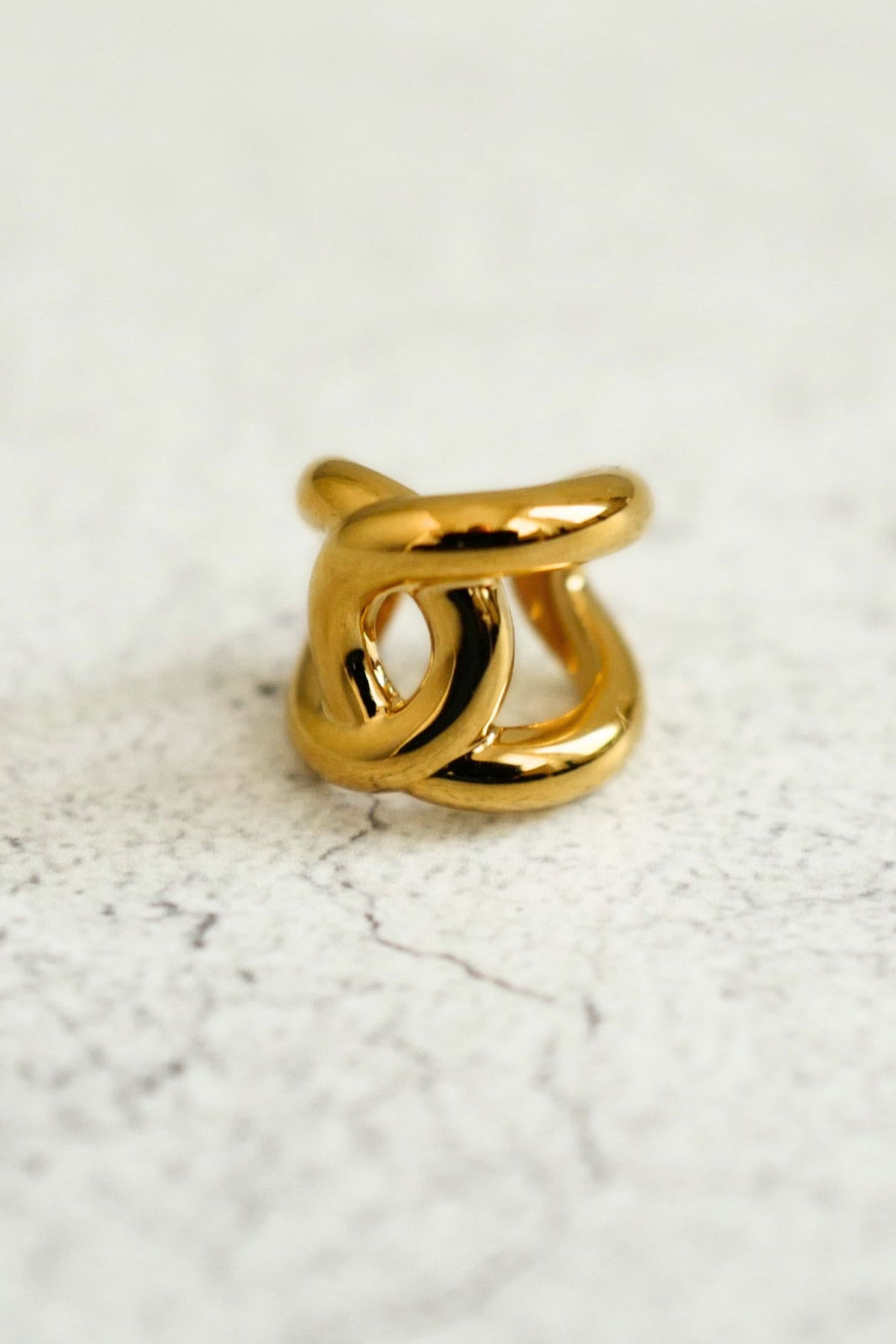 NEW Chanel 26K Ear Cuff Metal Gold Interlocking CC Logo Women Earring