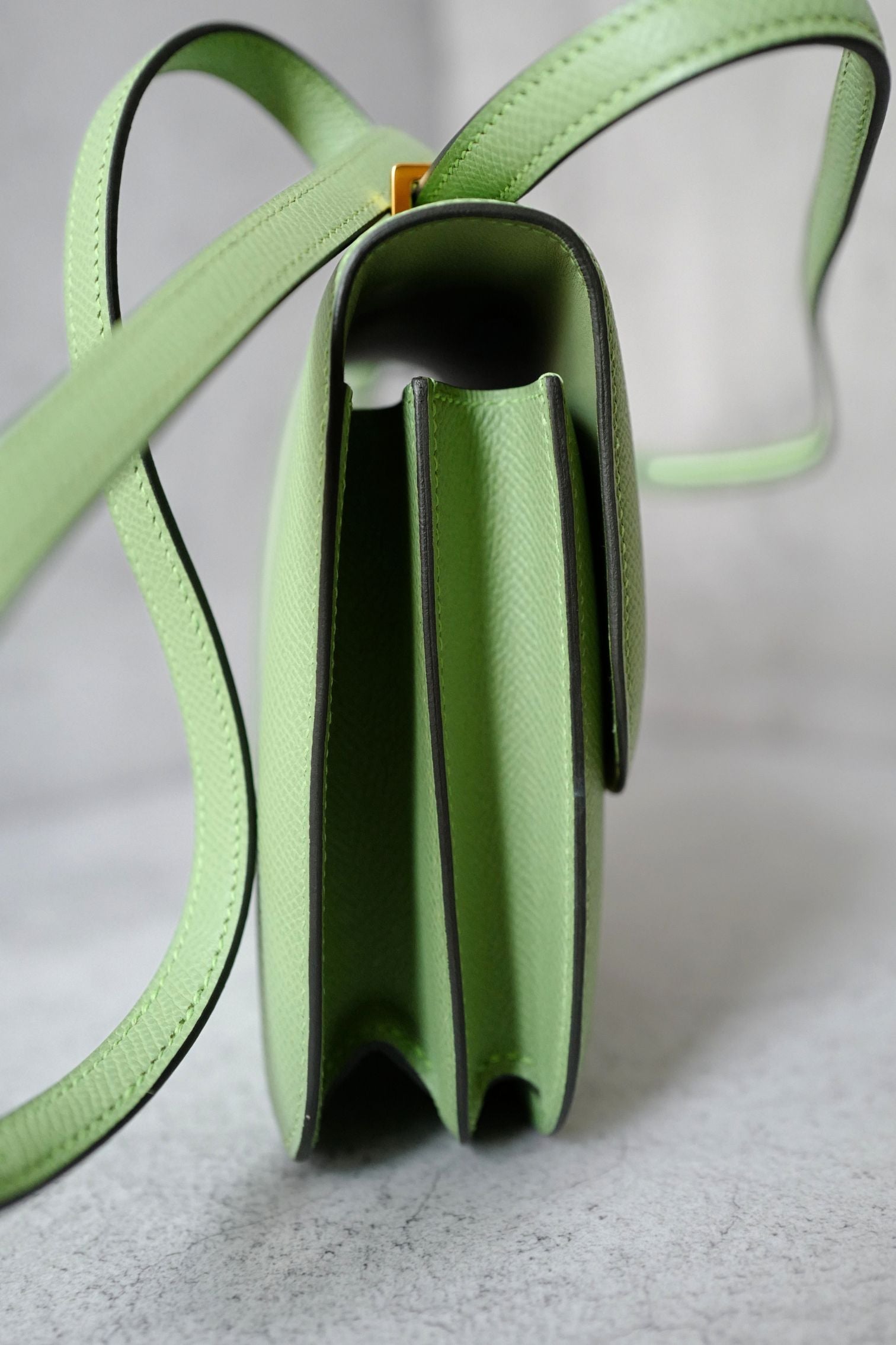Hermes Constance 18 Vert Criquet Epsom Leather Bag Exotic Buckle GHW