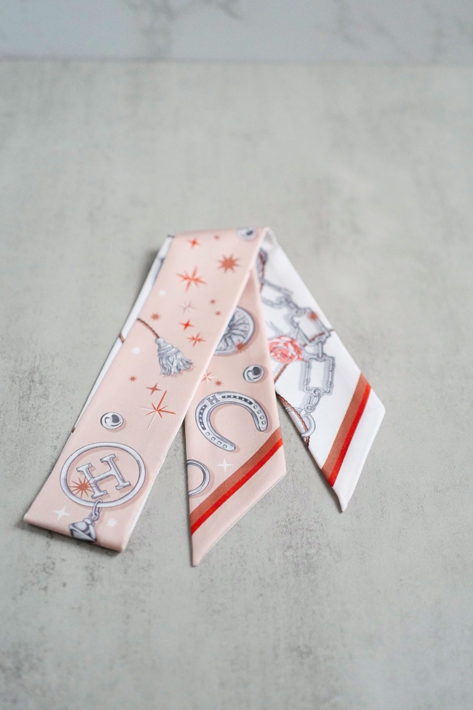 Hermès C’est La Fête Twilly Beige Rose / Caramel / Blanc