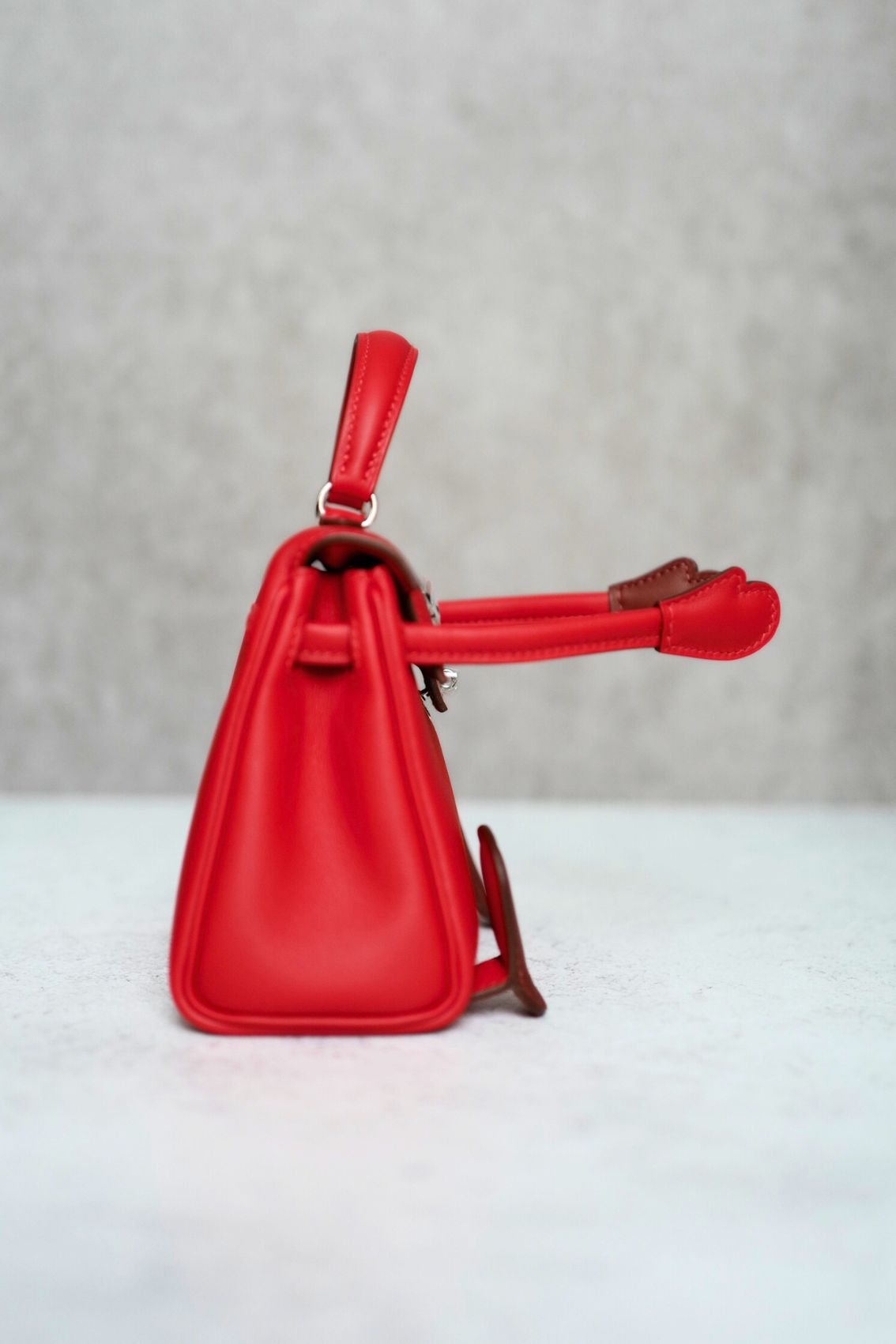 Hermès Kelly Doll Rouge De Coeur Swift Calfskin PHW G Stamp