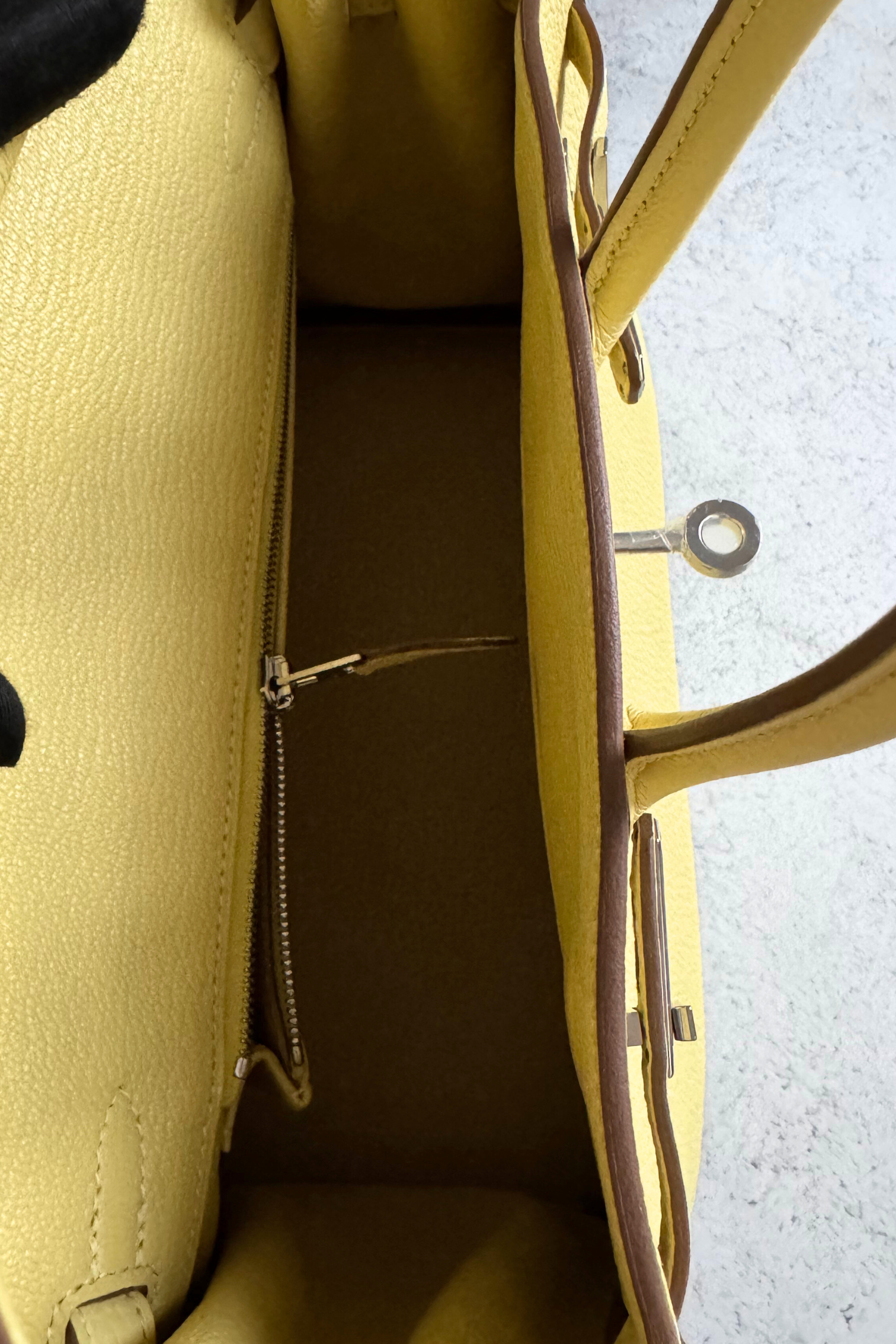 BNIB Hermès Birkin 25 Bag Jaune Poussin Togo Leather Palladium Hardware Stamp W