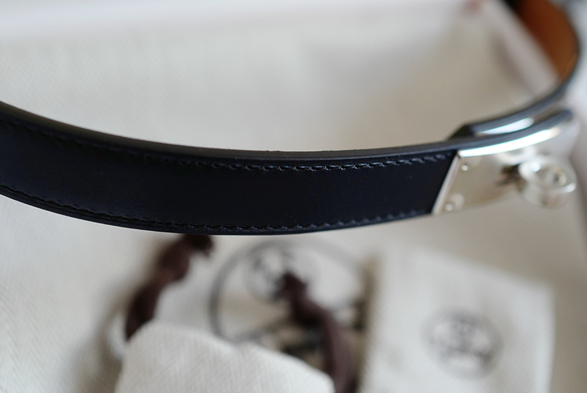 BNIB Hermès Kelly 18 Belt Hunter Leather in Bleu Indigo Palladium HW