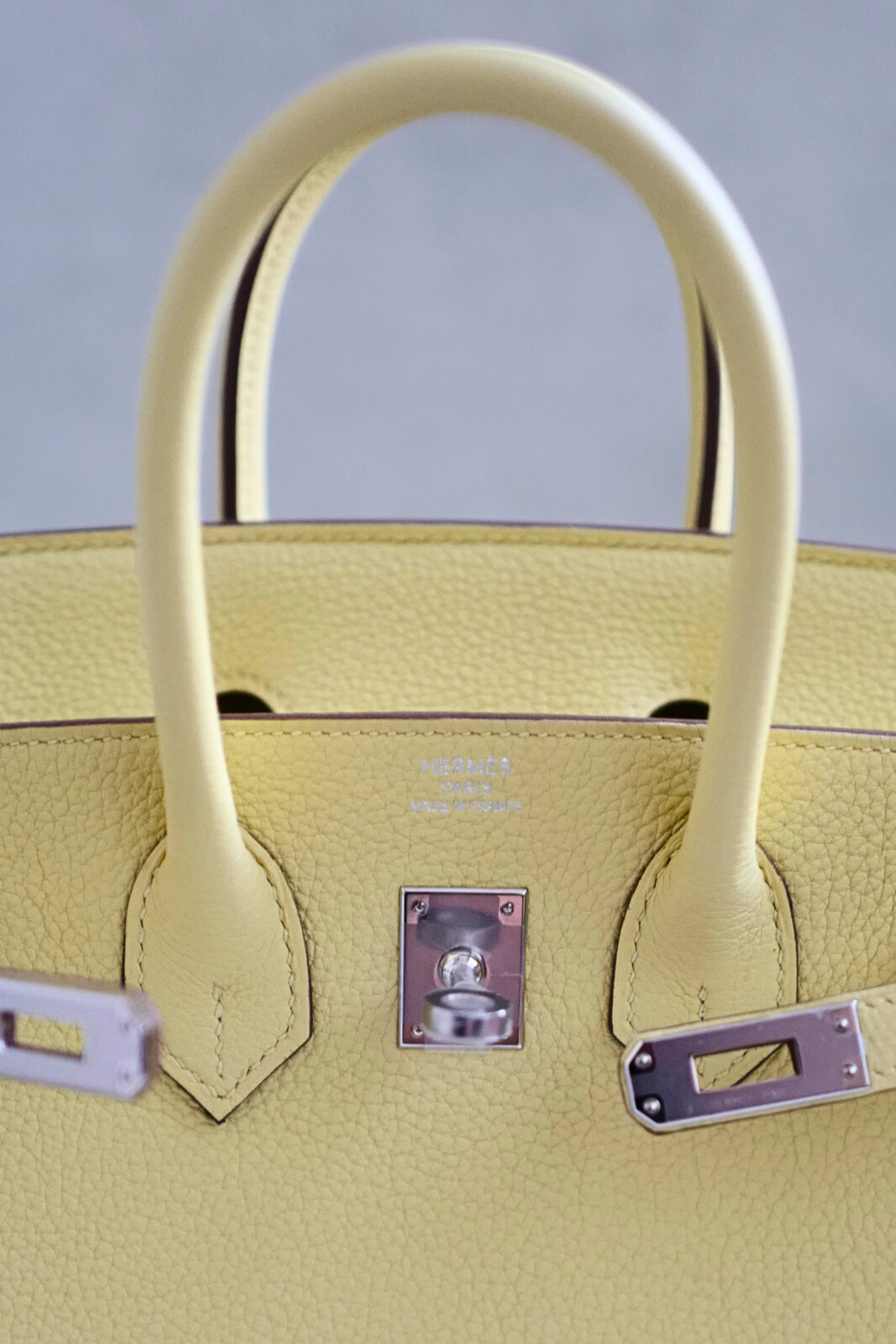 BNIB Hermès Birkin 25 Bag Jaune Poussin Togo Leather Palladium Hardware Stamp W