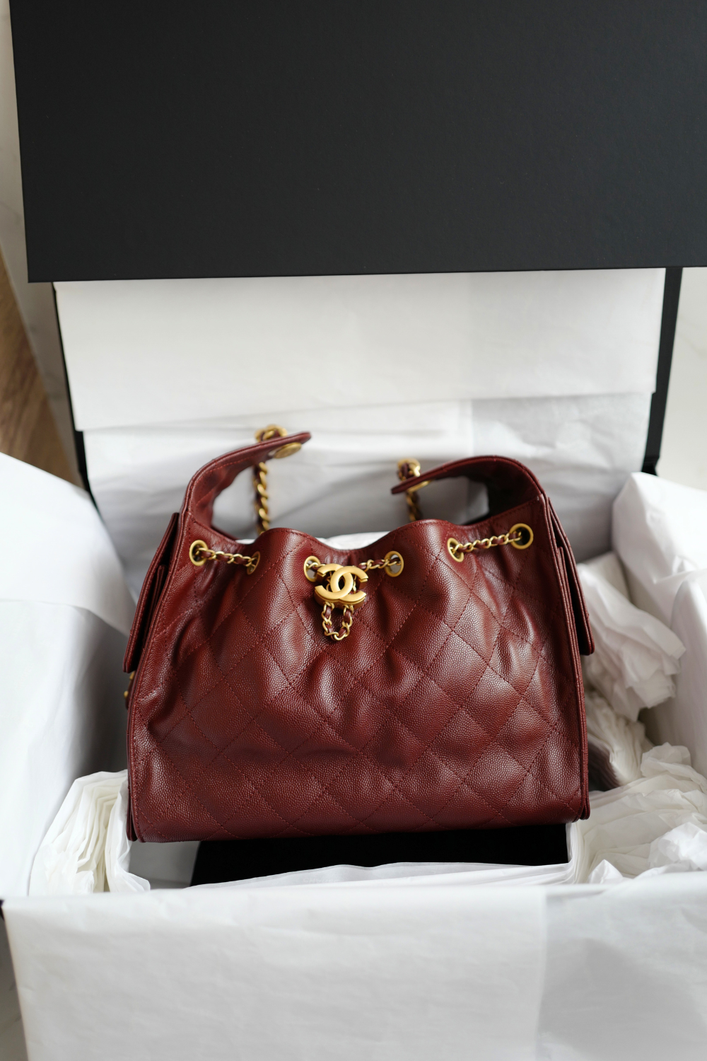 NEW CHANEL Spring-Summer 2025 25S Small Hobo Bag Grained Calfskin Burgundy