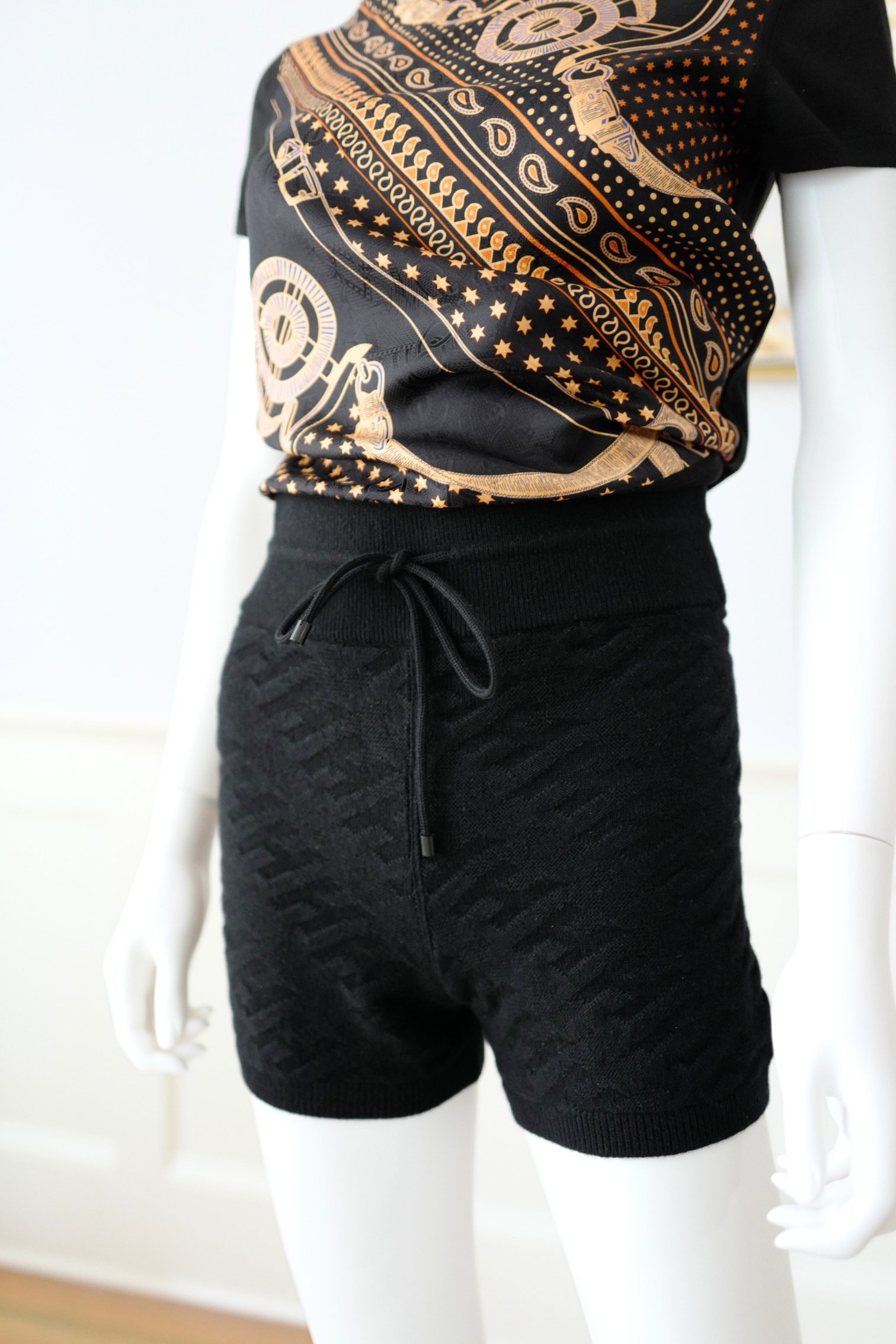 Hermes RTW Short Maille Loungewear Voyage Noir Black Size 36
