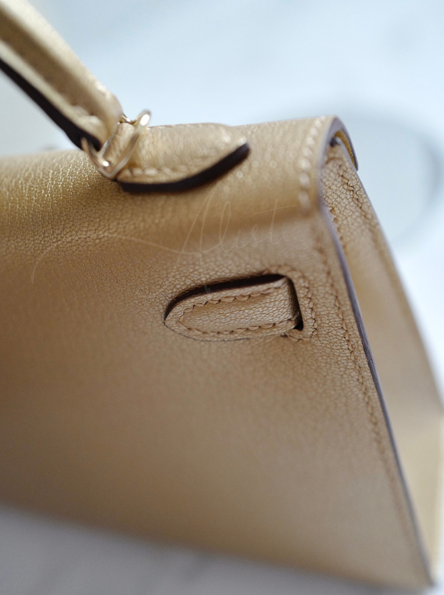 Hermès Mini Kelly Dore Metallic Gold Chèvre Olympic 2024 Champagne HW NEW