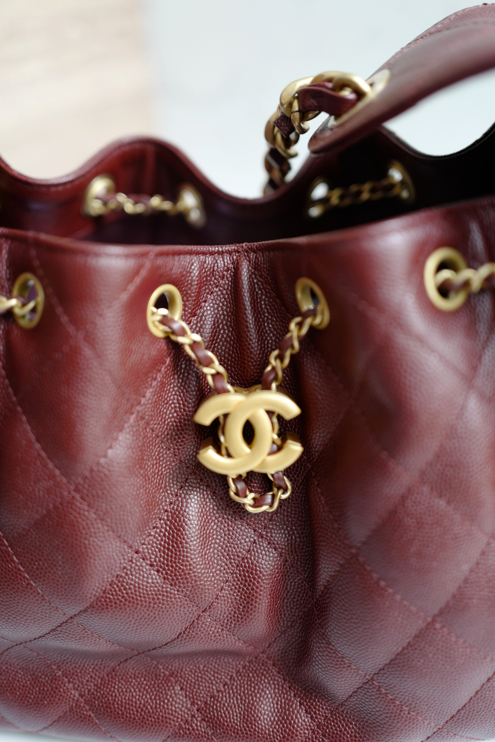 NEW CHANEL Spring-Summer 2025 25S Small Hobo Bag Grained Calfskin Burgundy