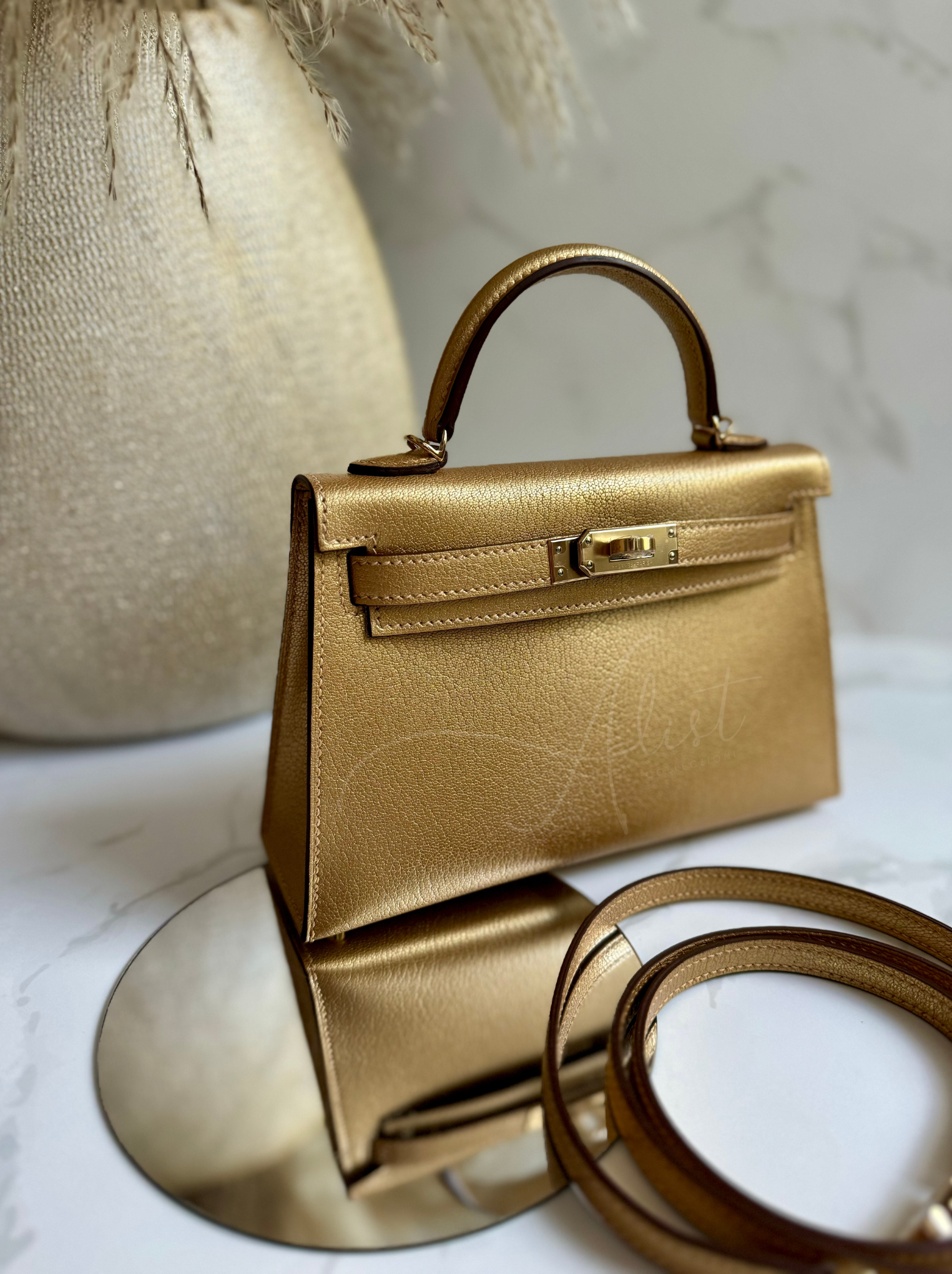 Hermès Mini Kelly Dore Metallic Gold Chèvre Olympic 2024 Champagne HW NEW