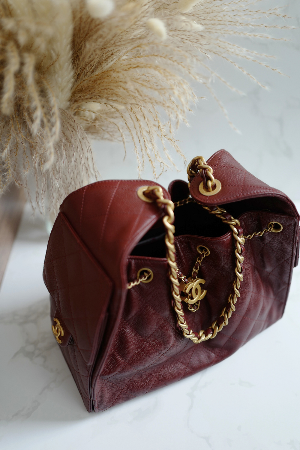 NEW CHANEL Spring-Summer 2025 25S Small Hobo Bag Grained Calfskin Burgundy