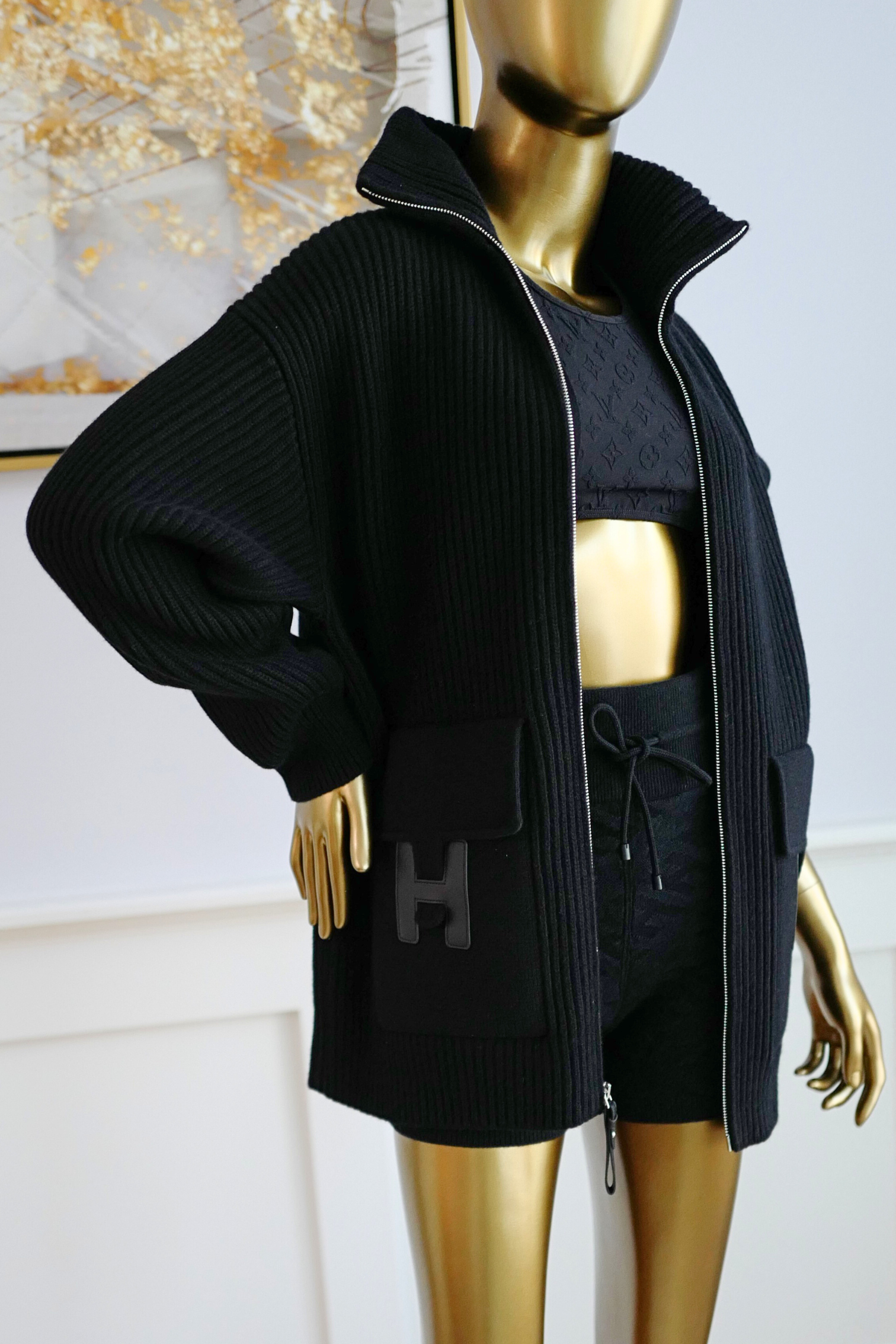 NEW Hermès Blouson Cardigan H Pockets Black Size 36 Wool Jacket