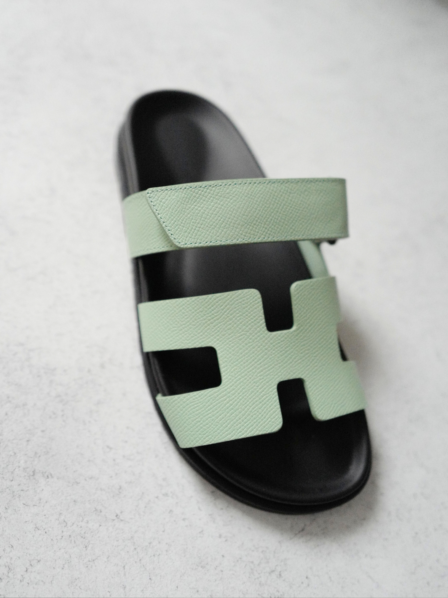 BNIB Hermès Chypre Sandals Vert Jade Green Leather Women’s Size 37