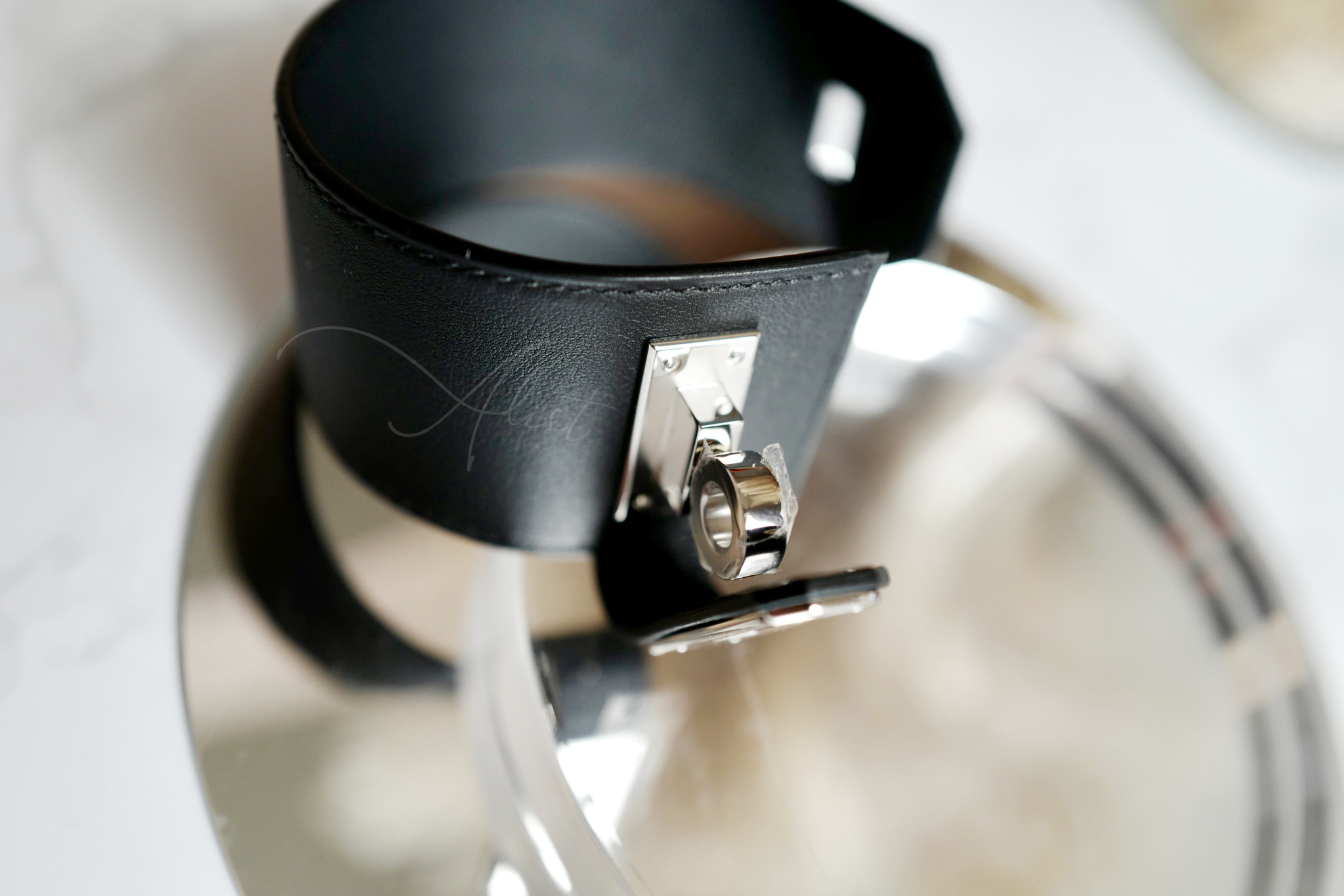 BNIB Hermes Bracelet Mini Kelly Twist GM Swift Calfskin T2 89 Noir