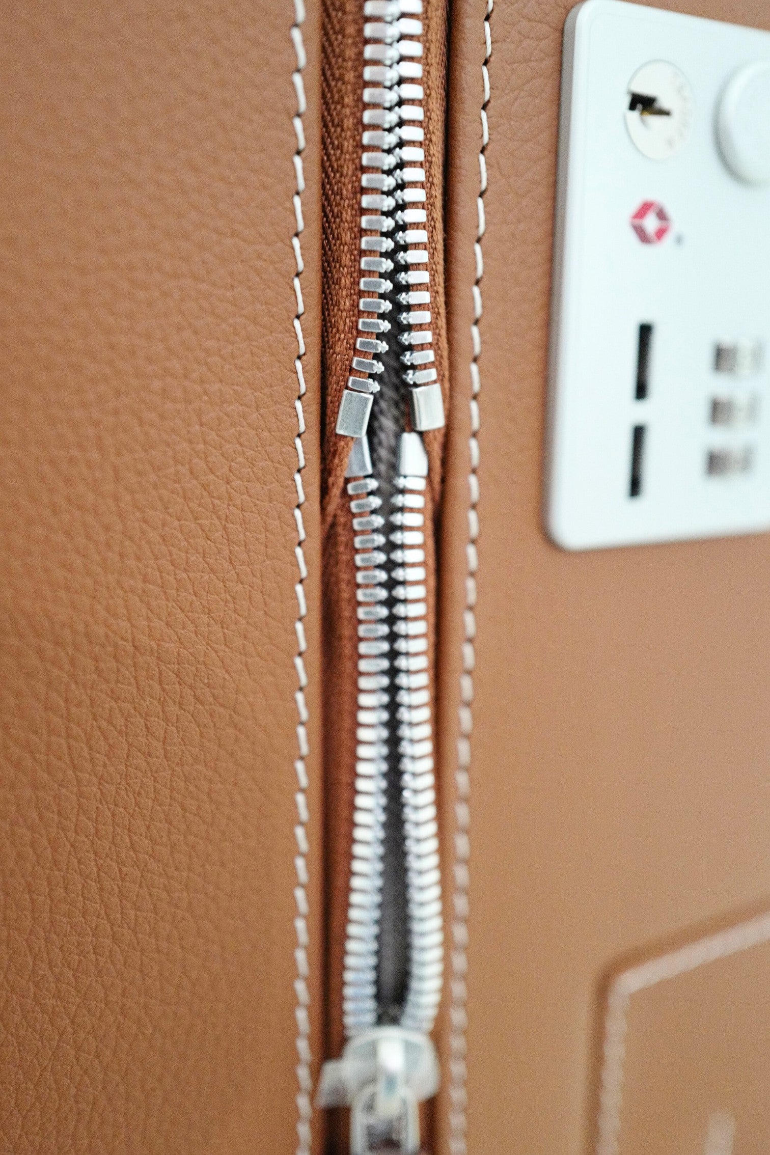 New Hermès Valise R.M.S Cargo Carry-On Suitcase – Beige/Fauve Canvas Leather PHW