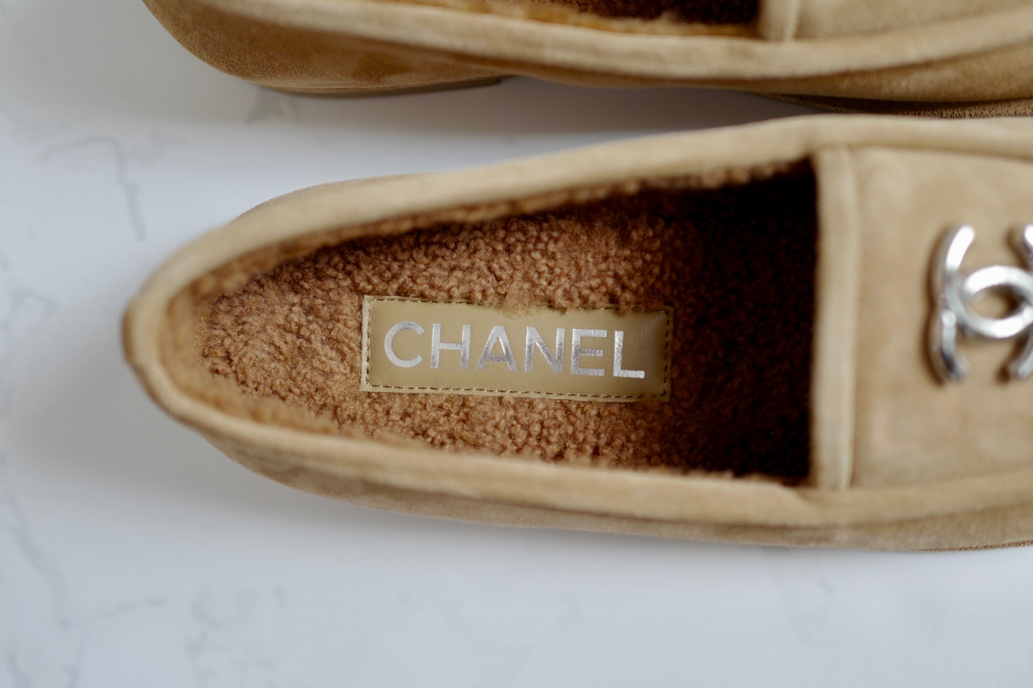 CHANEL 24K Shearling Lined Suede Calfskin CC Loafers Moccasins Shoes Size 38
