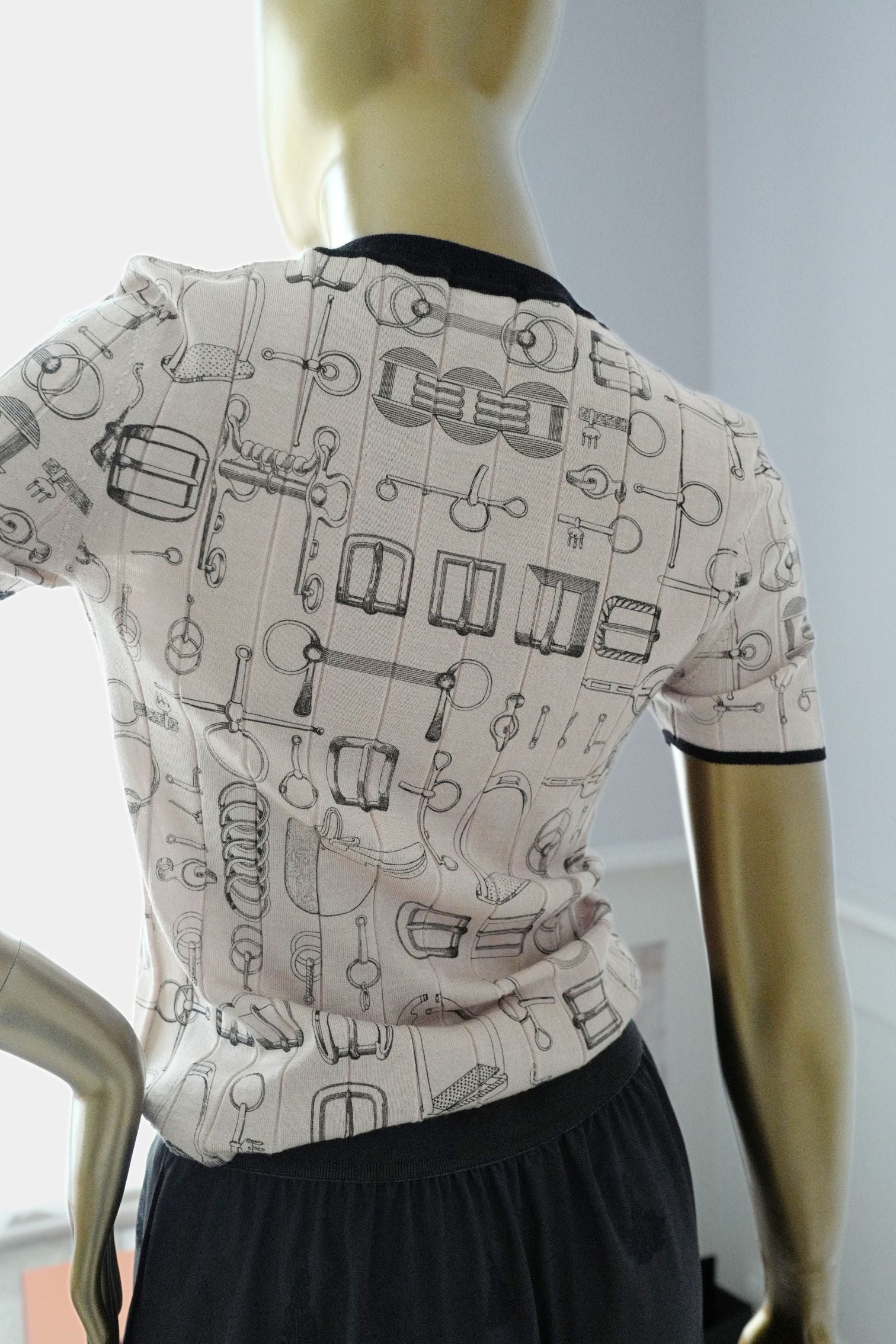 Hermès Short Sleeve Sweater "Cahier du Colporteur" Beige Cashmere Silk Size 36