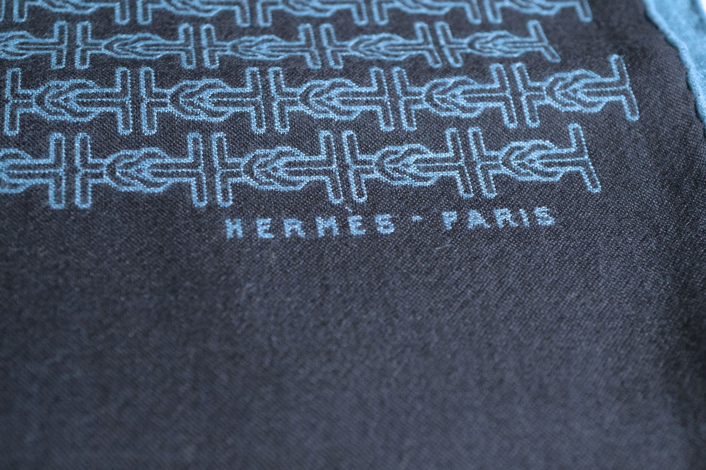 Hermès H Marin Reversible Scarf Cashmere Silk Marine / Bleu Océan