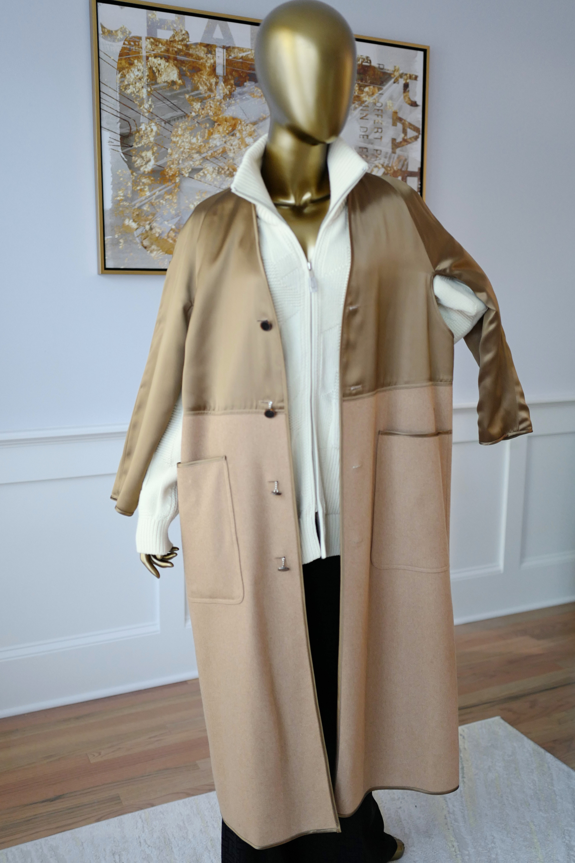Hermès Women’s Overcoat Size 34 Beige Camel Hair Coat