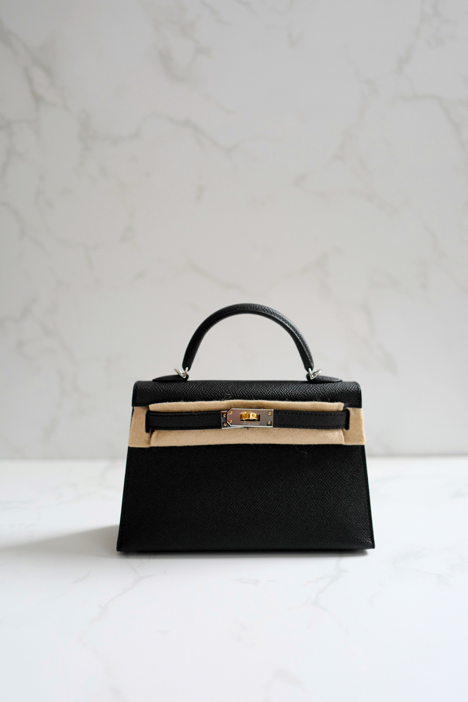 BNIB Hermes Mini Kelly Noir Black Epsom Electrum Hardware 2025