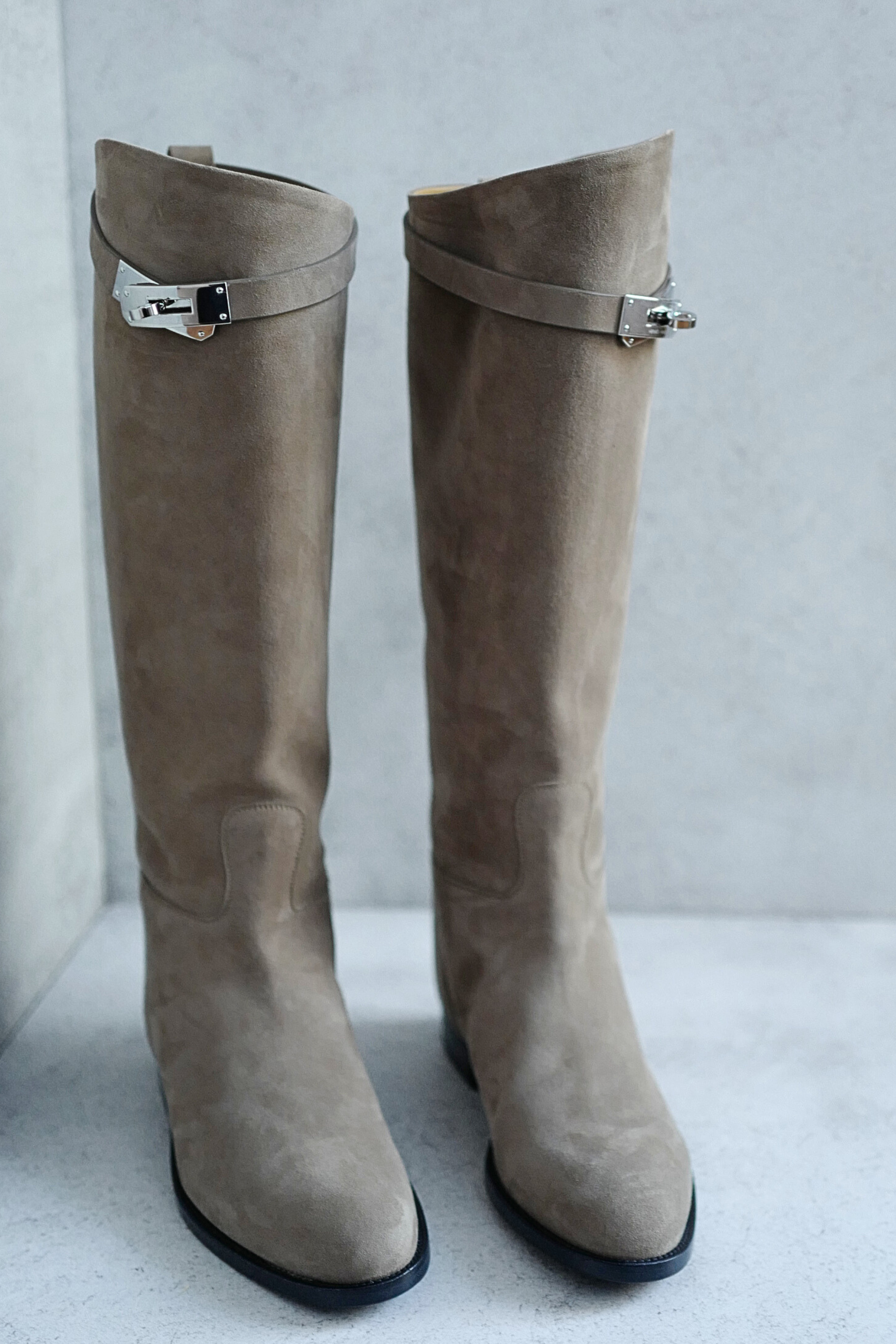 Hermès Jumping Supple Suede Goatskin Boots Étoupe with Palladium Hardware Size 38