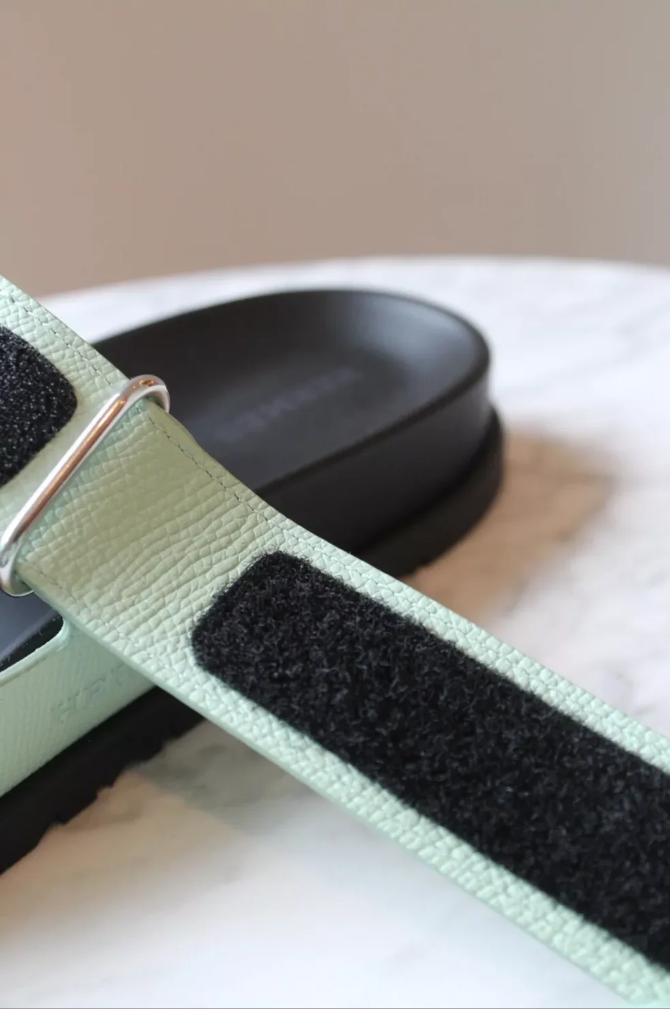 BNIB Hermès Chypre Sandals Vert Jade Green Leather Women’s Size 37