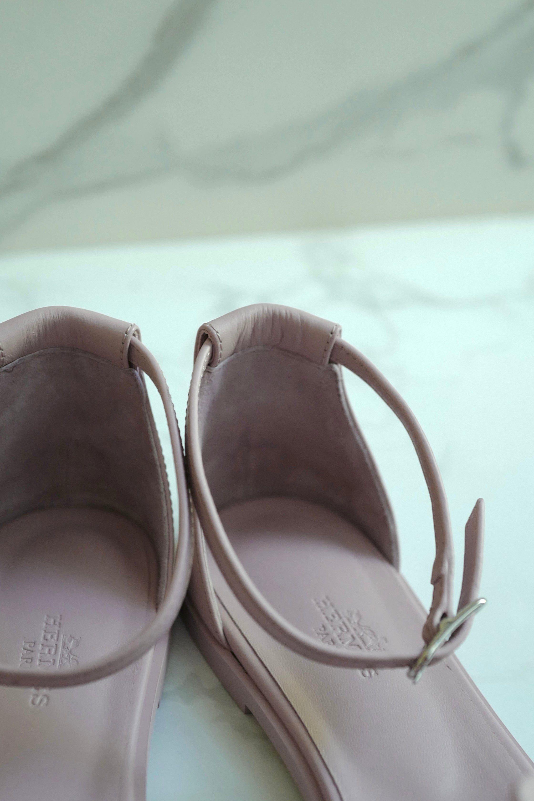 BNIB Hermes Santorini Sandal In rose cancan Size 38