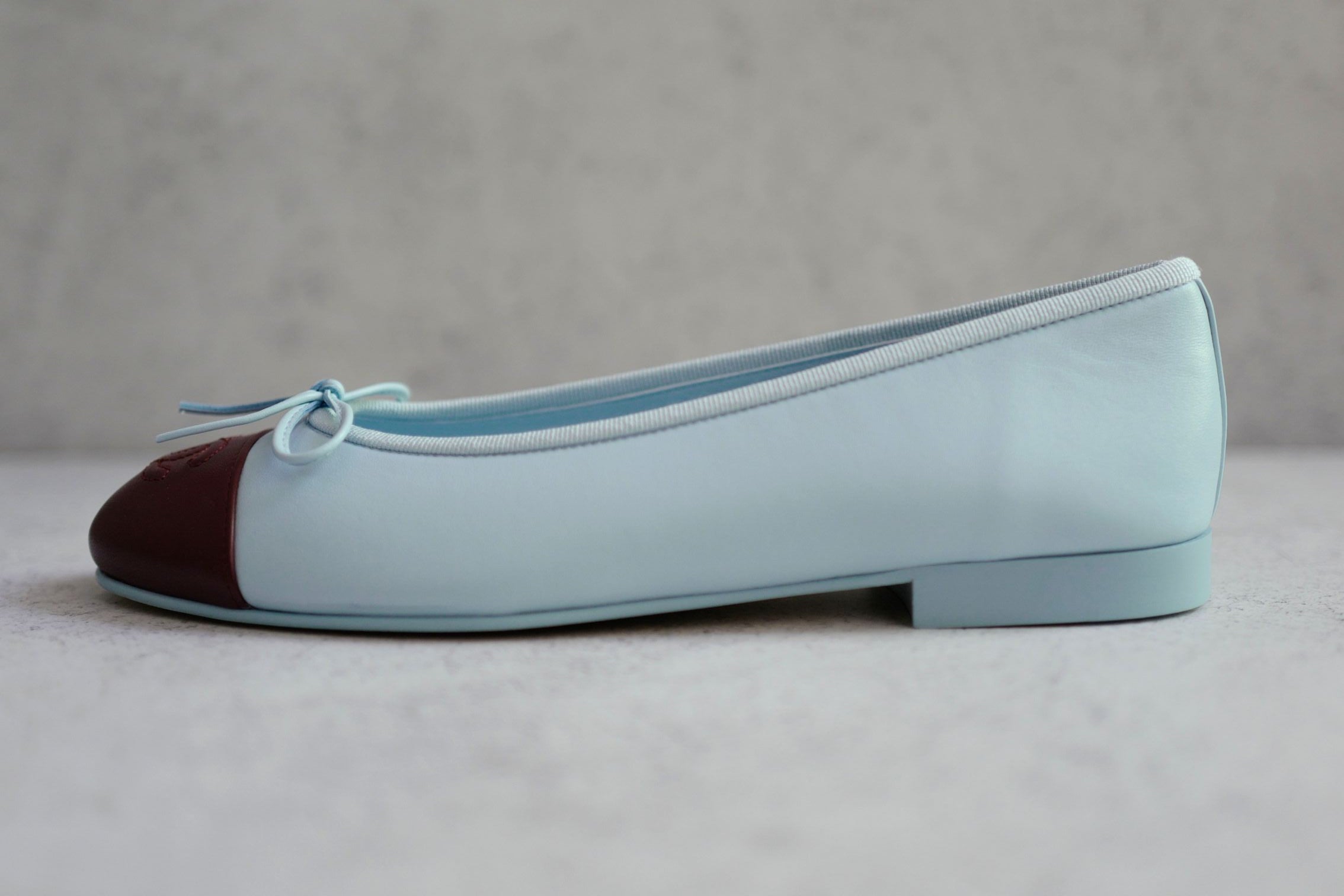 Chanel 26S Matthieu Blazy's Ballet Flats Burgundy Blue Lambskin Size 37