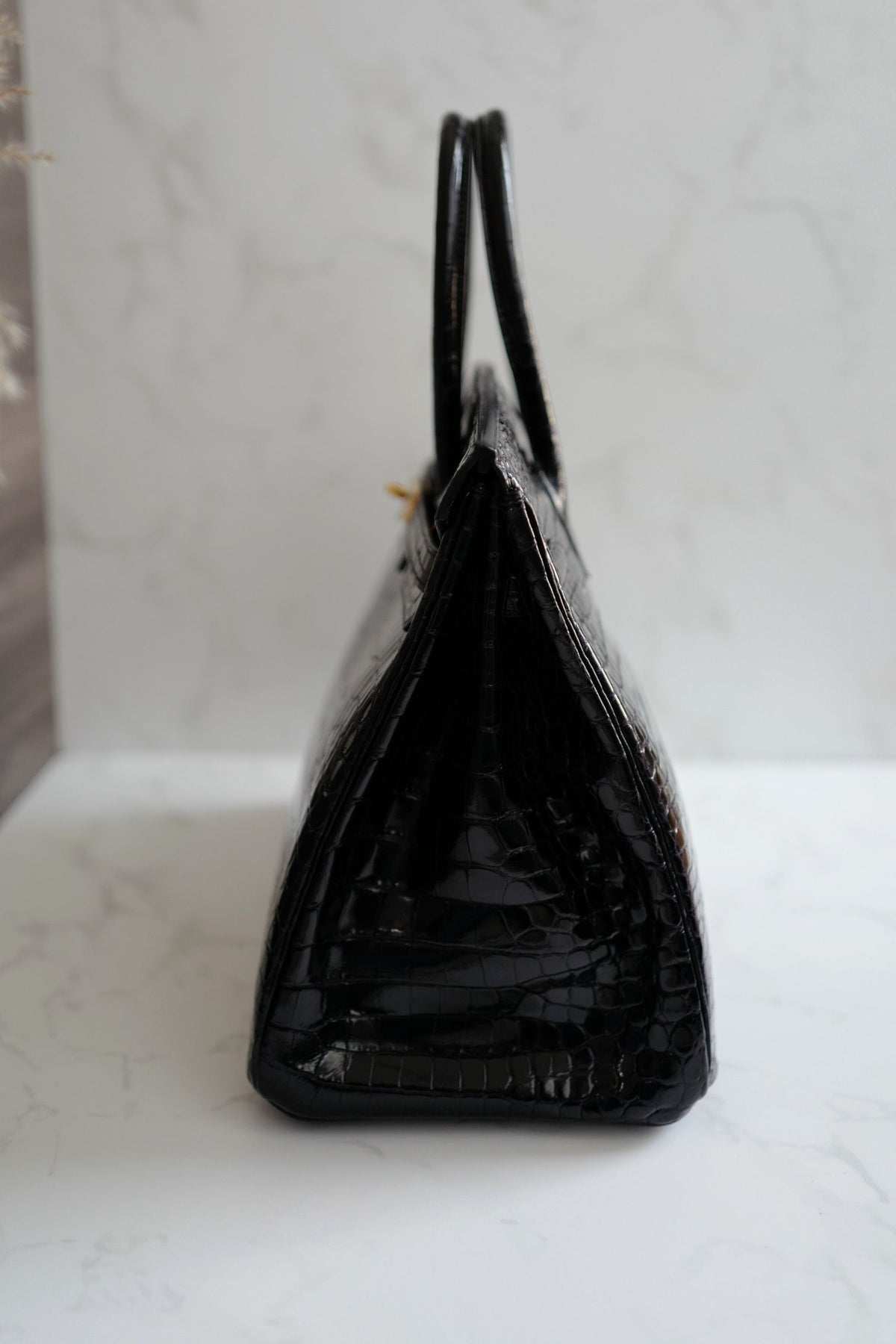 Hermès Birkin 35 Black Shiny Porosus Crocodile Gold HW #D Preowned Condition
