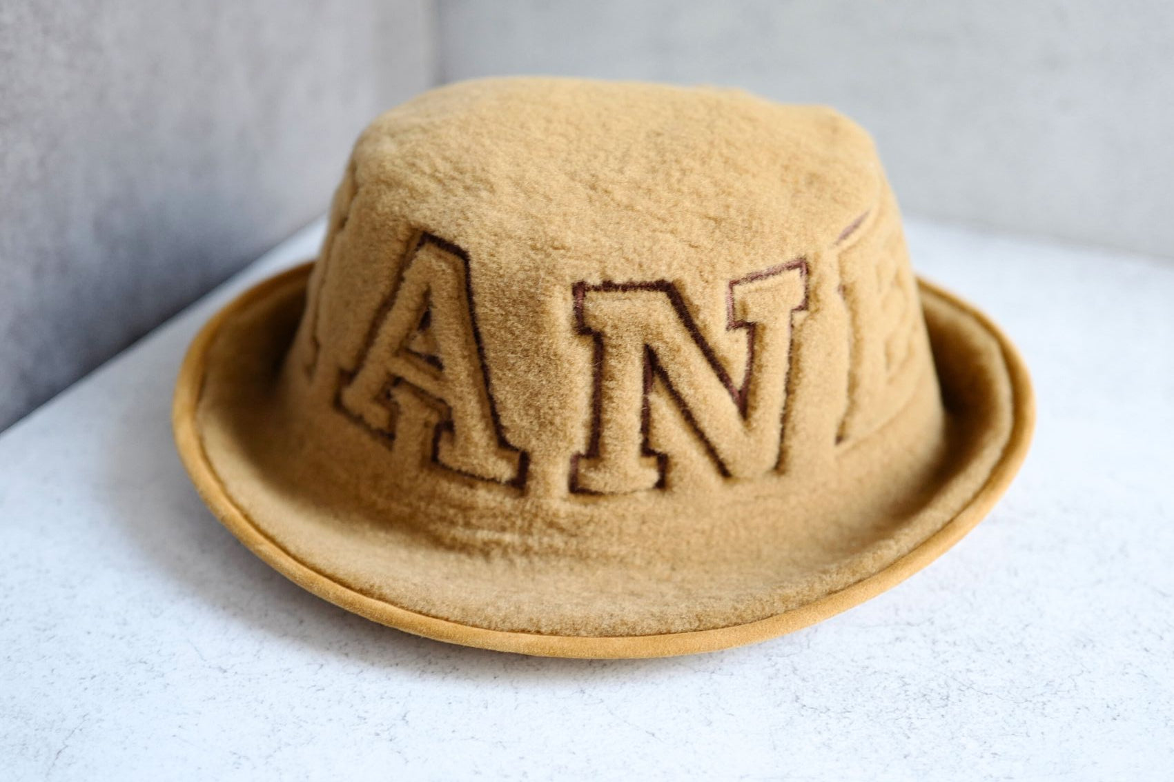 BNIB Chanel Bucket Hat Shearling Fur Beige Coco Neige 24N Size S