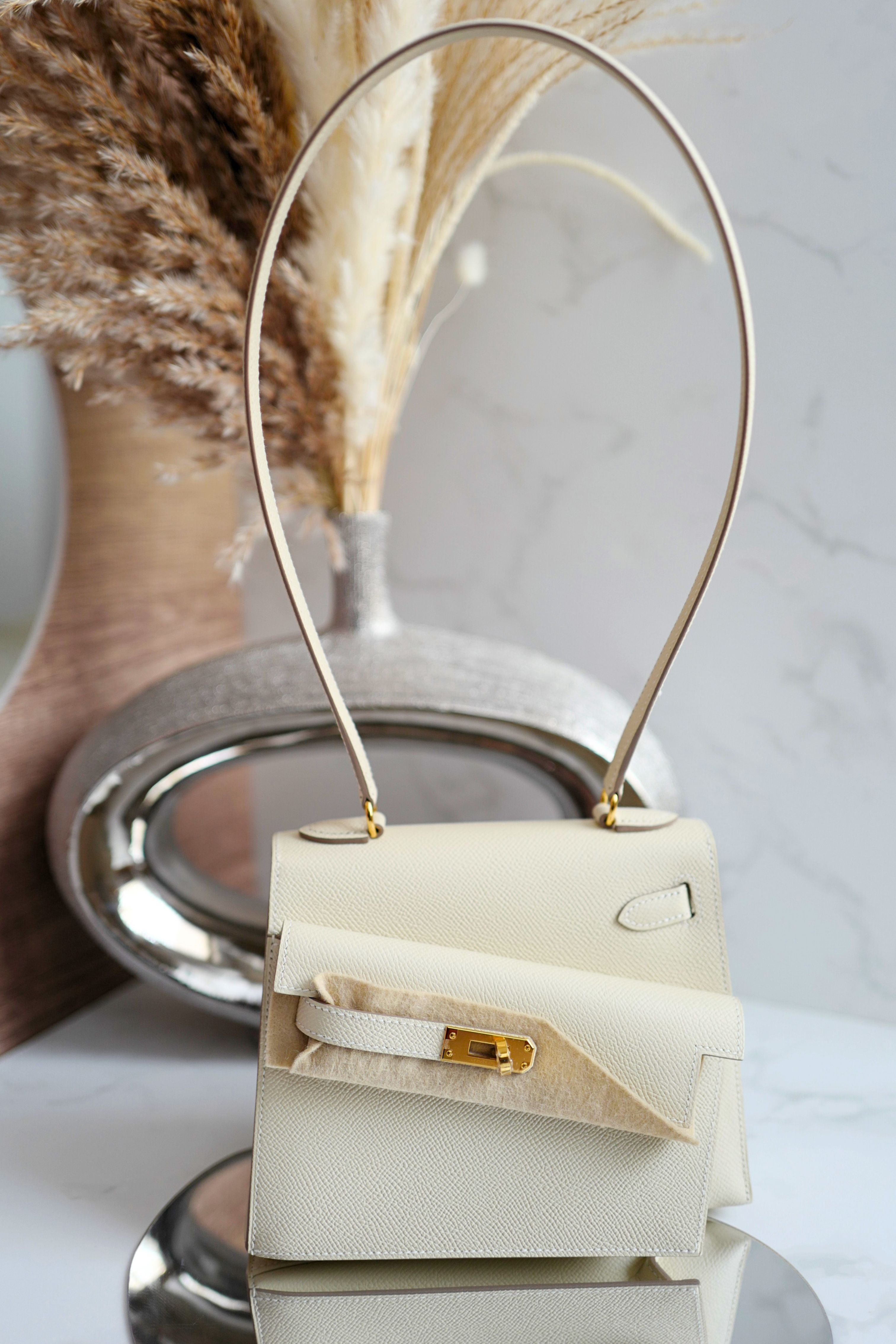 BNIB Hermes Kelly En Desordre Craie Epsom Gold HW Limited Edition