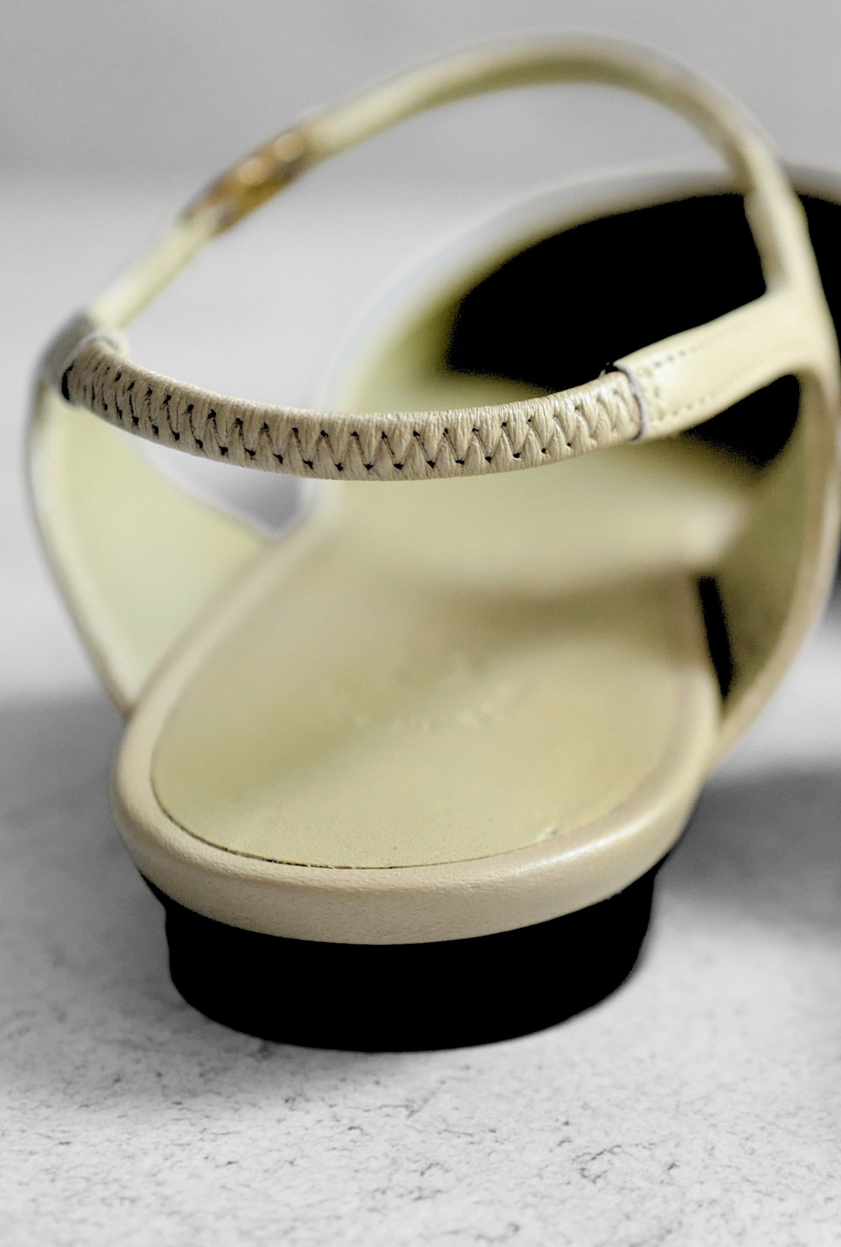 Chanel 26S Slingbacks Light Khaki Yellow Iridescent Lambskin Size 37.5