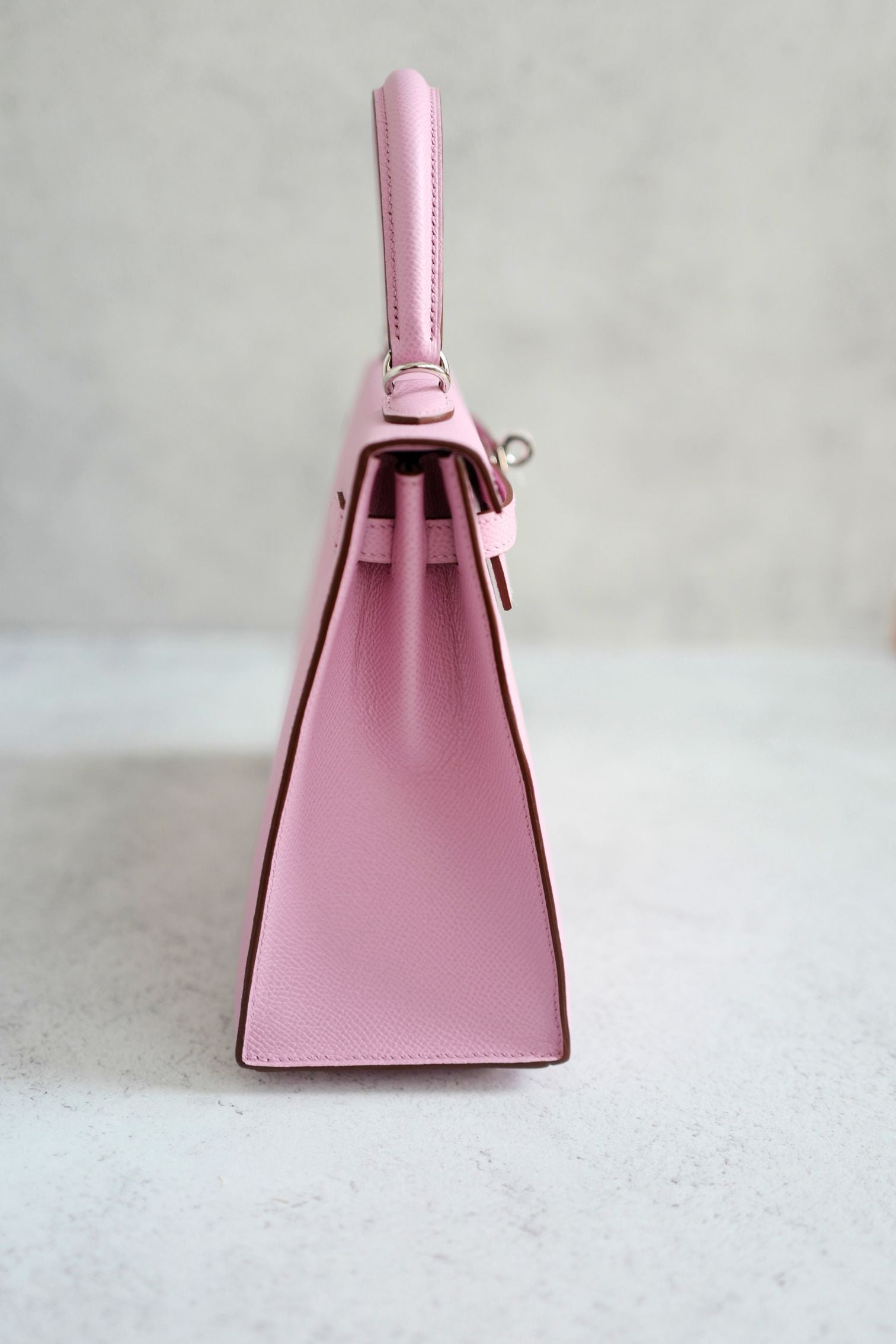 BNIB Hermès Kelly 25 Mauve Sylvestre Epsom Sellier PHW G Stamp 2026