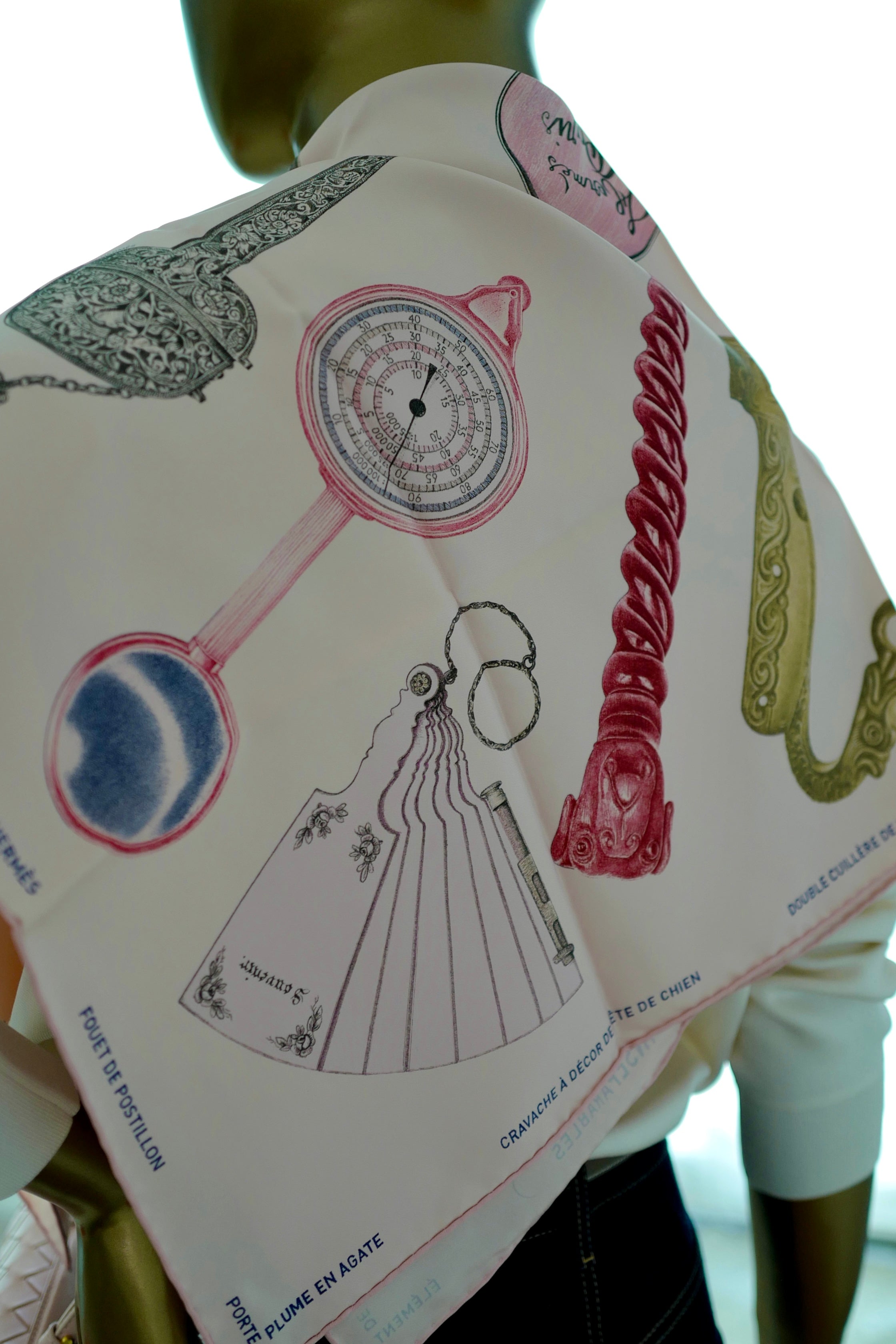 NEW Hermes Nous Sommes Inseparables scarf 90 rose thé / rouge H / bronze