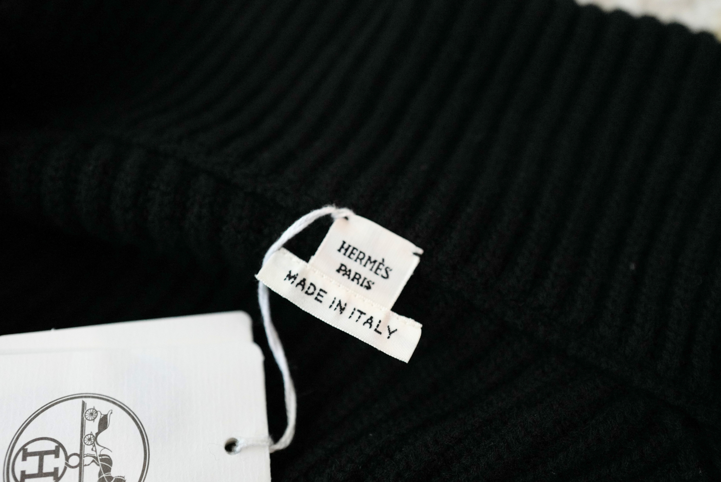 NEW Hermès Blouson Cardigan H Pockets Black Size 36 Wool Jacket