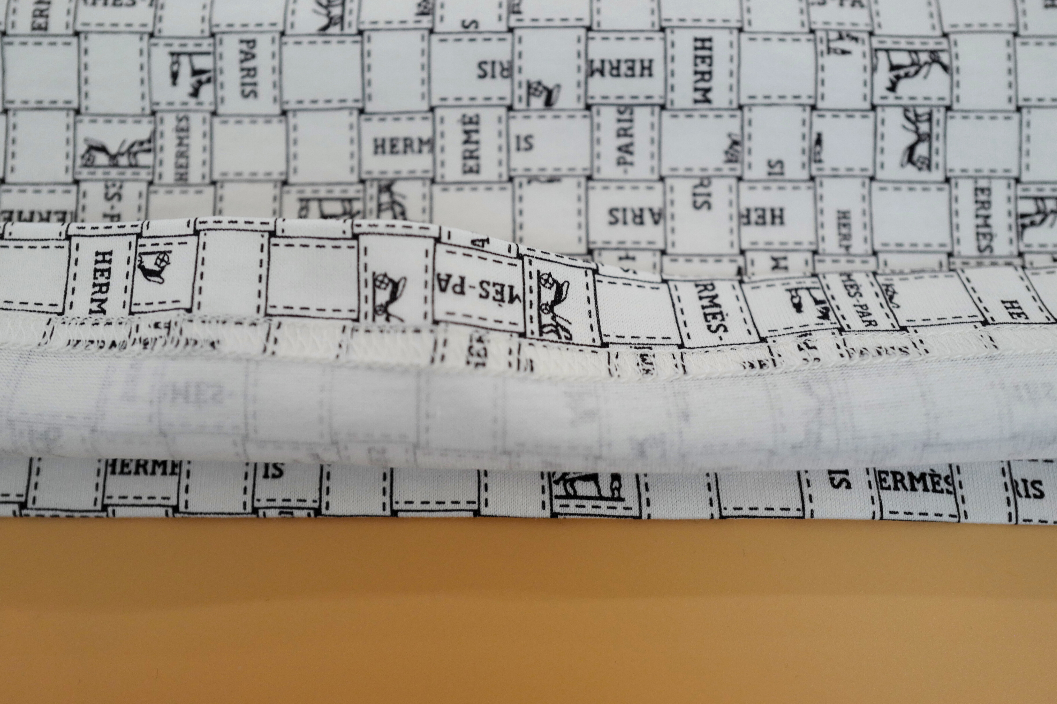 NEW Hermès Robe Droite Imprimée Bolduc au Carre Blanc Casse size 38