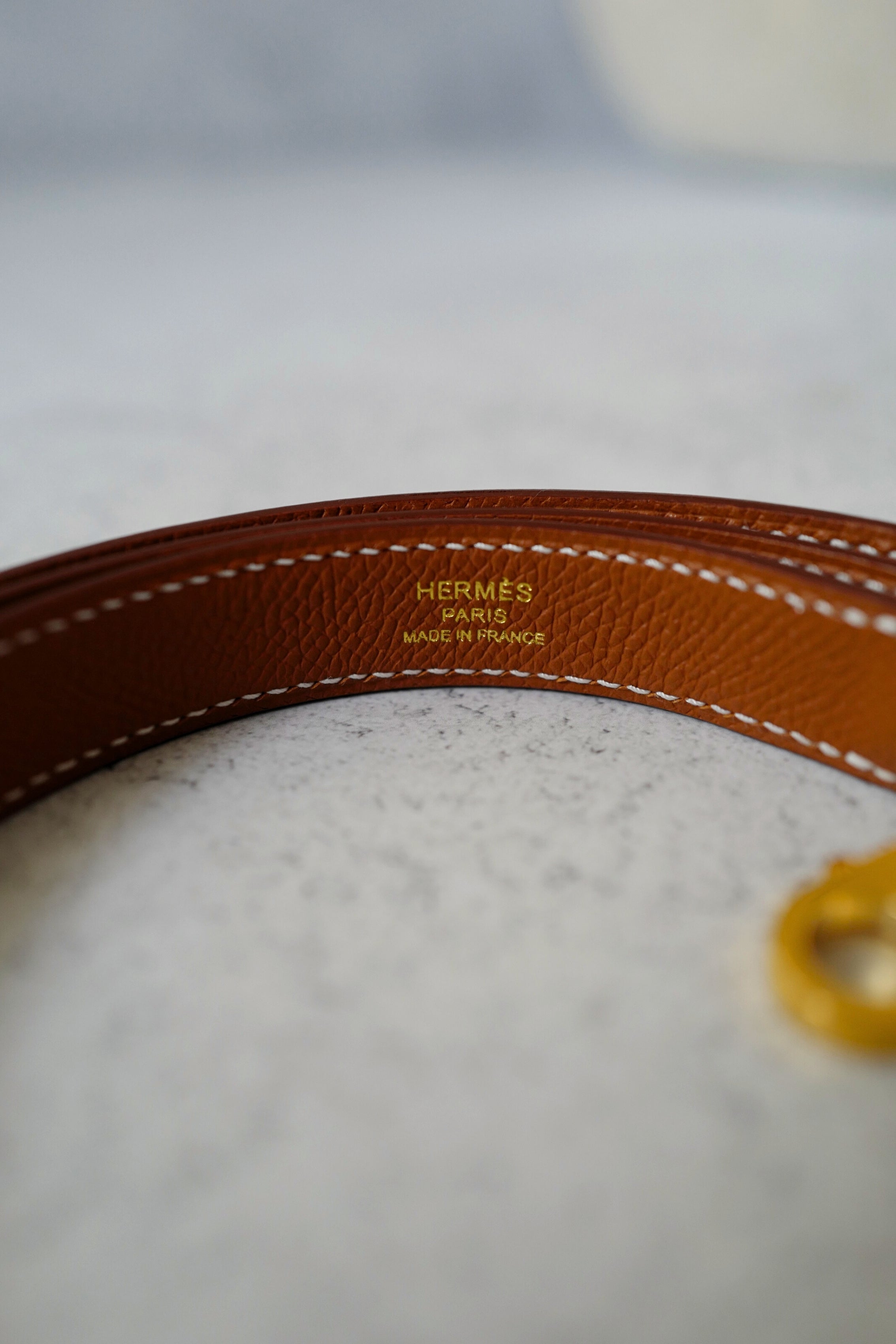 NEW Hermès Adjustable Strap 20mm 85-105 cm Bag Strap Gold Epsom Leather Gold HW