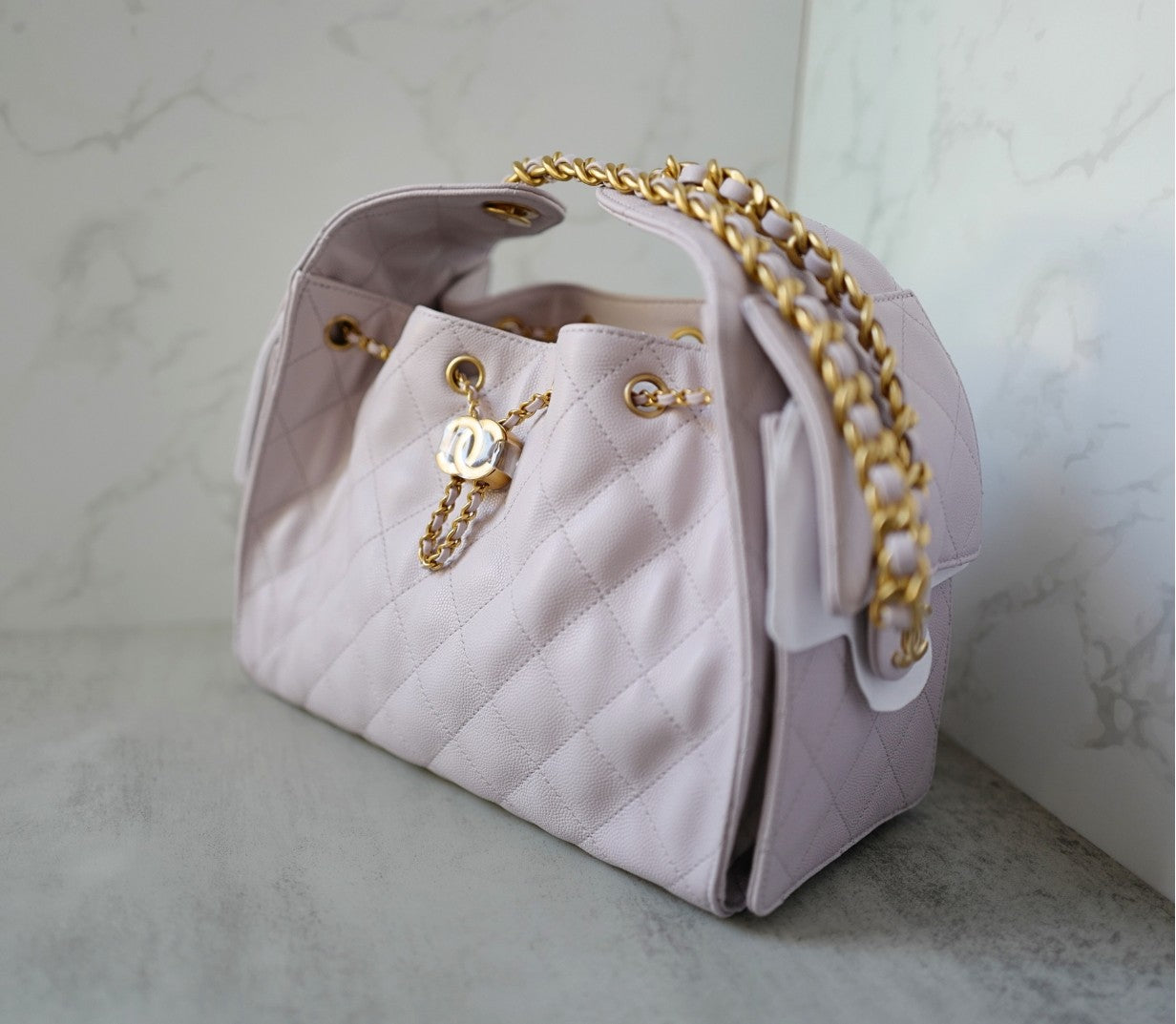 BNIB Chanel 25K Small Hobo Bag Lilac Grained Calfskin with Gold Hardware